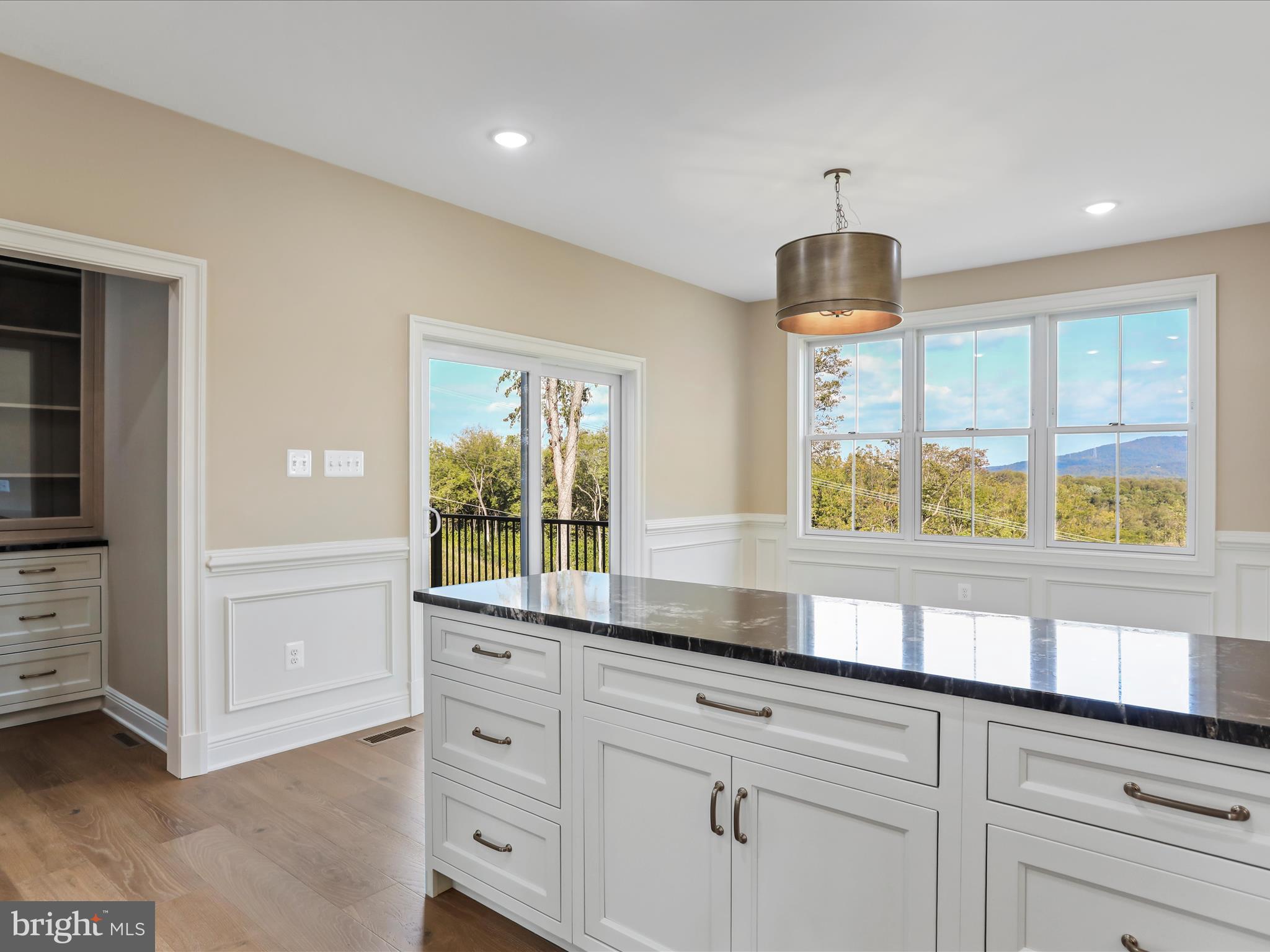 BELLA VISTA - Residential