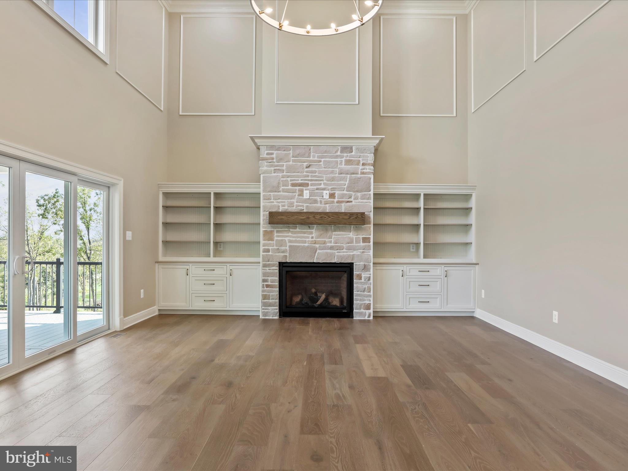 BELLA VISTA - Residential