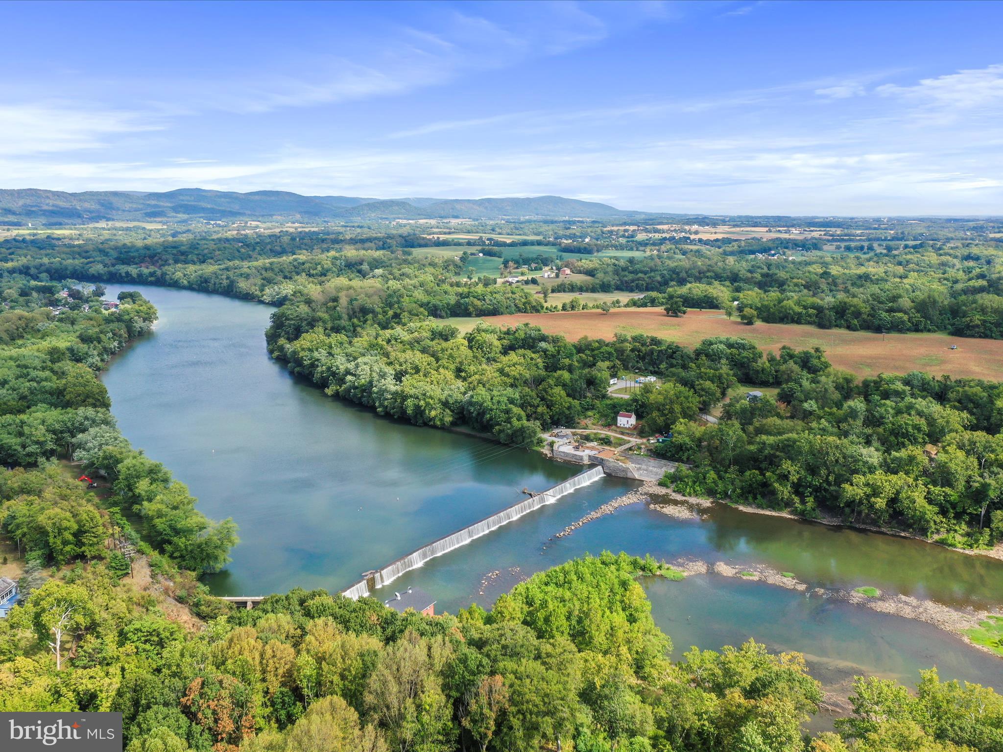 BELLA VISTA - Residential