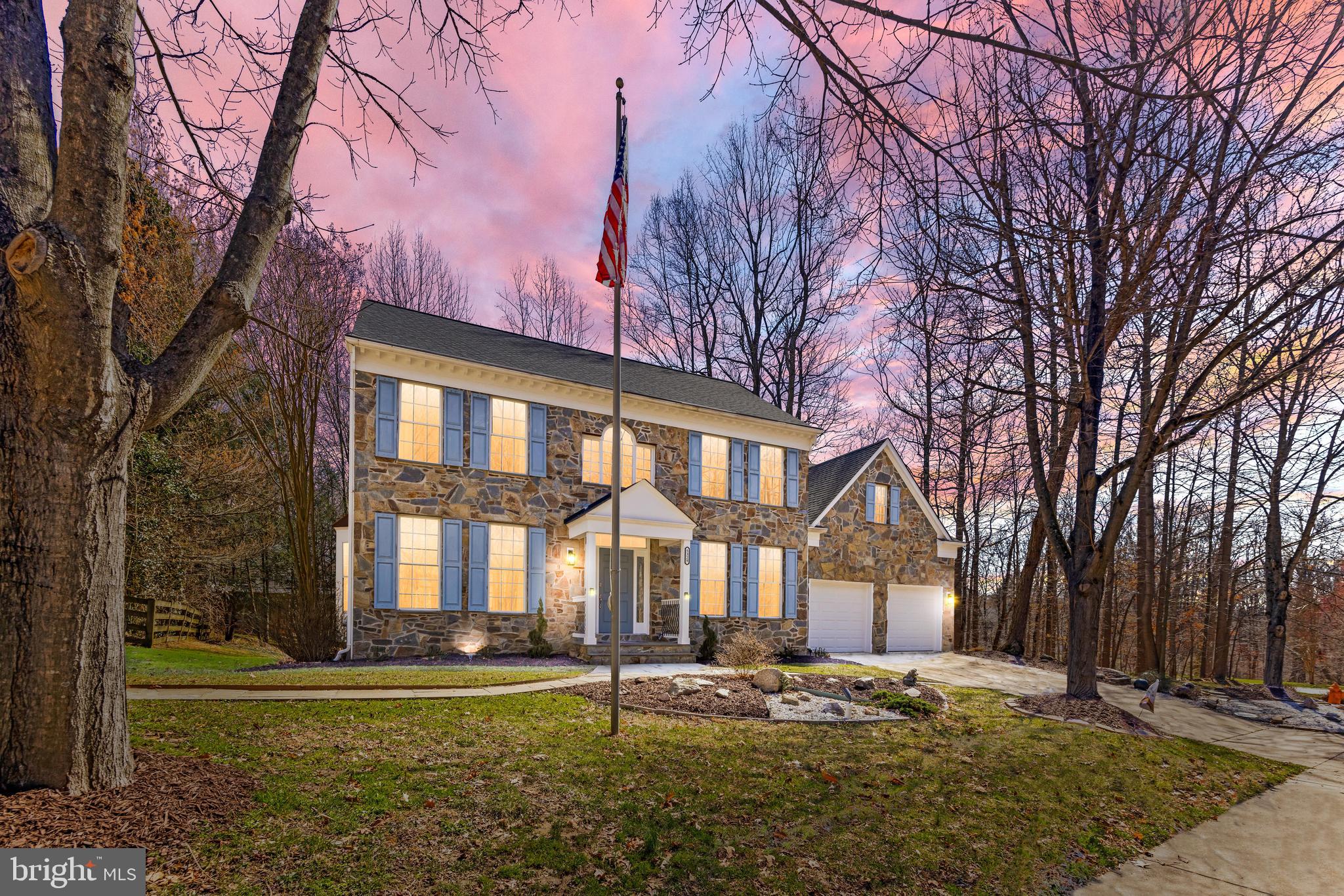 TRAILS AT WOODLOT - Residential