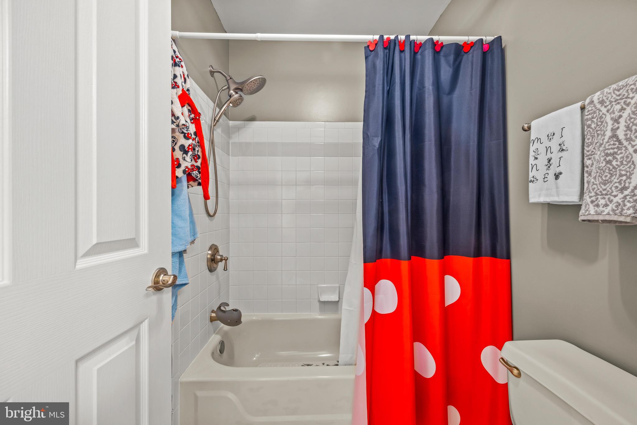 TRAILS AT WOODLOT - Residential