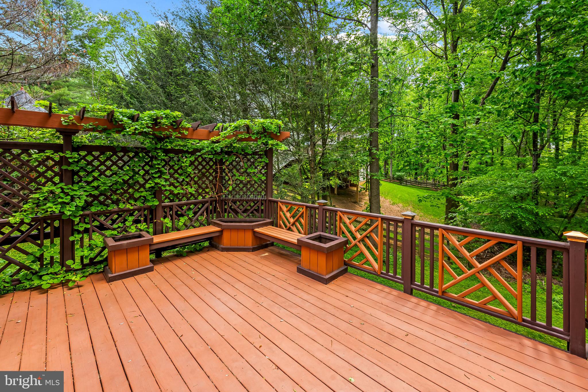 TRAILS AT WOODLOT - Residential