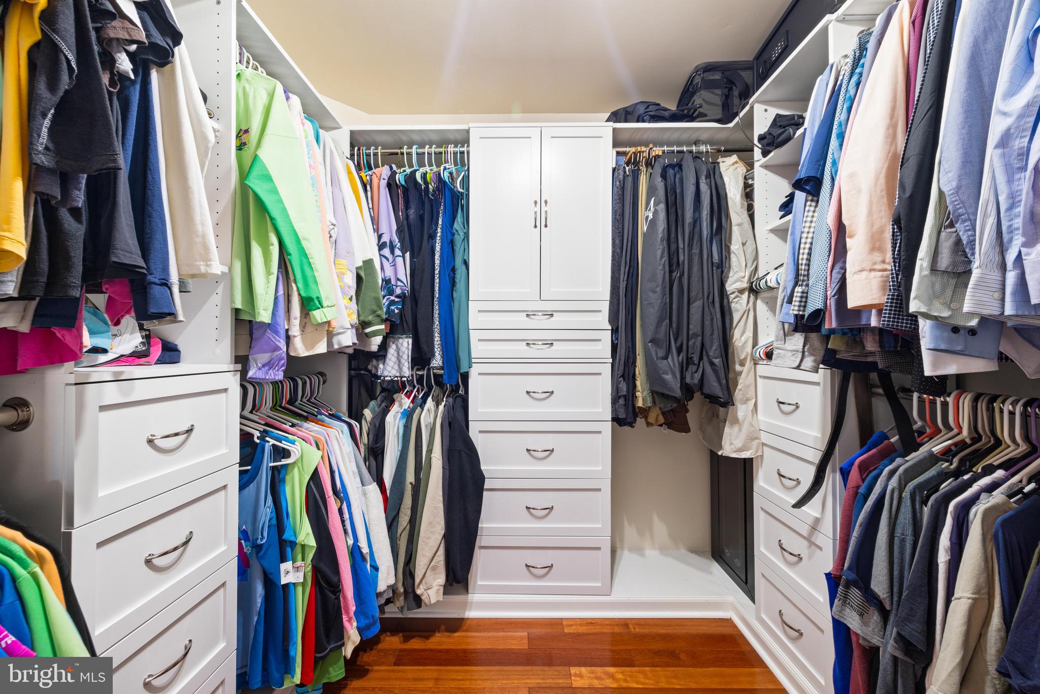 TRAILS AT WOODLOT - Residential