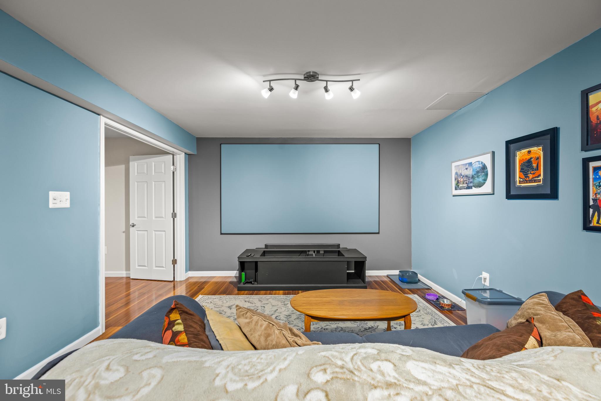 TRAILS AT WOODLOT - Residential