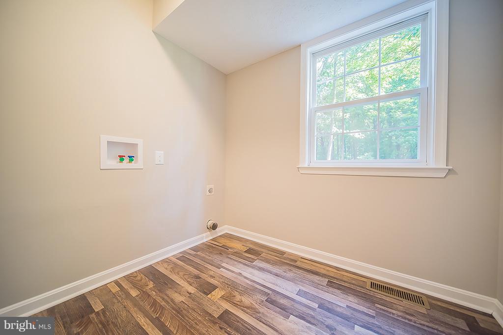 WICOMICO SHORES - Residential