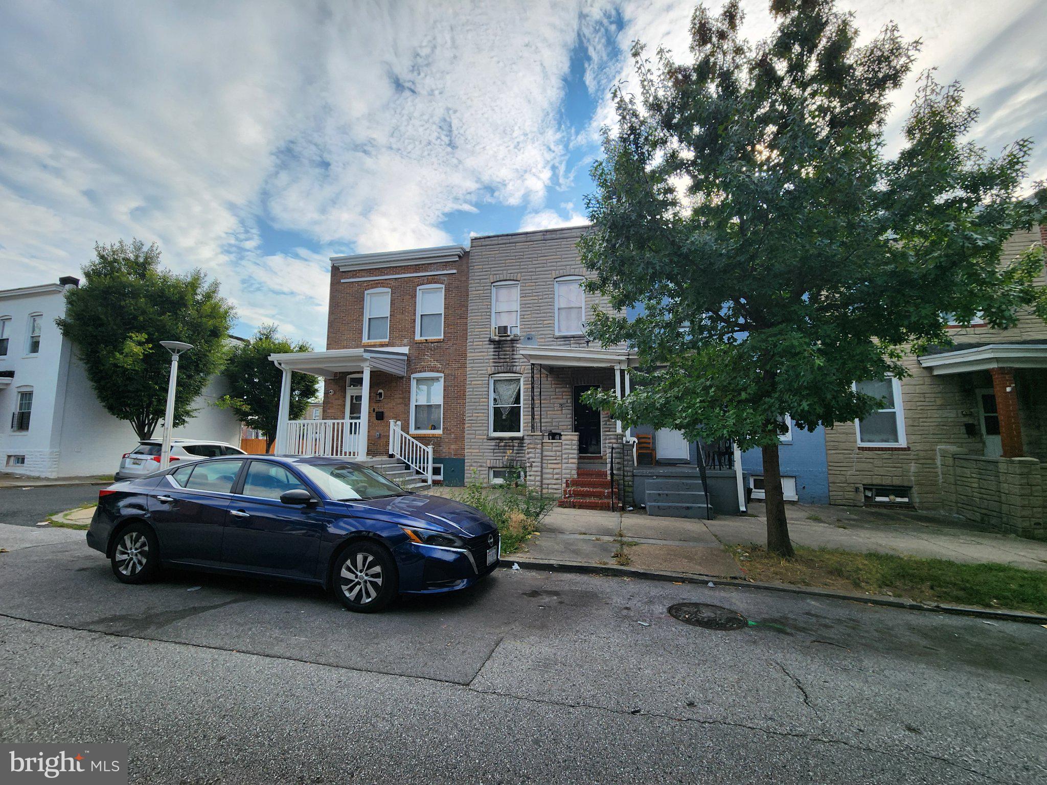 439 N EAST AVENUE