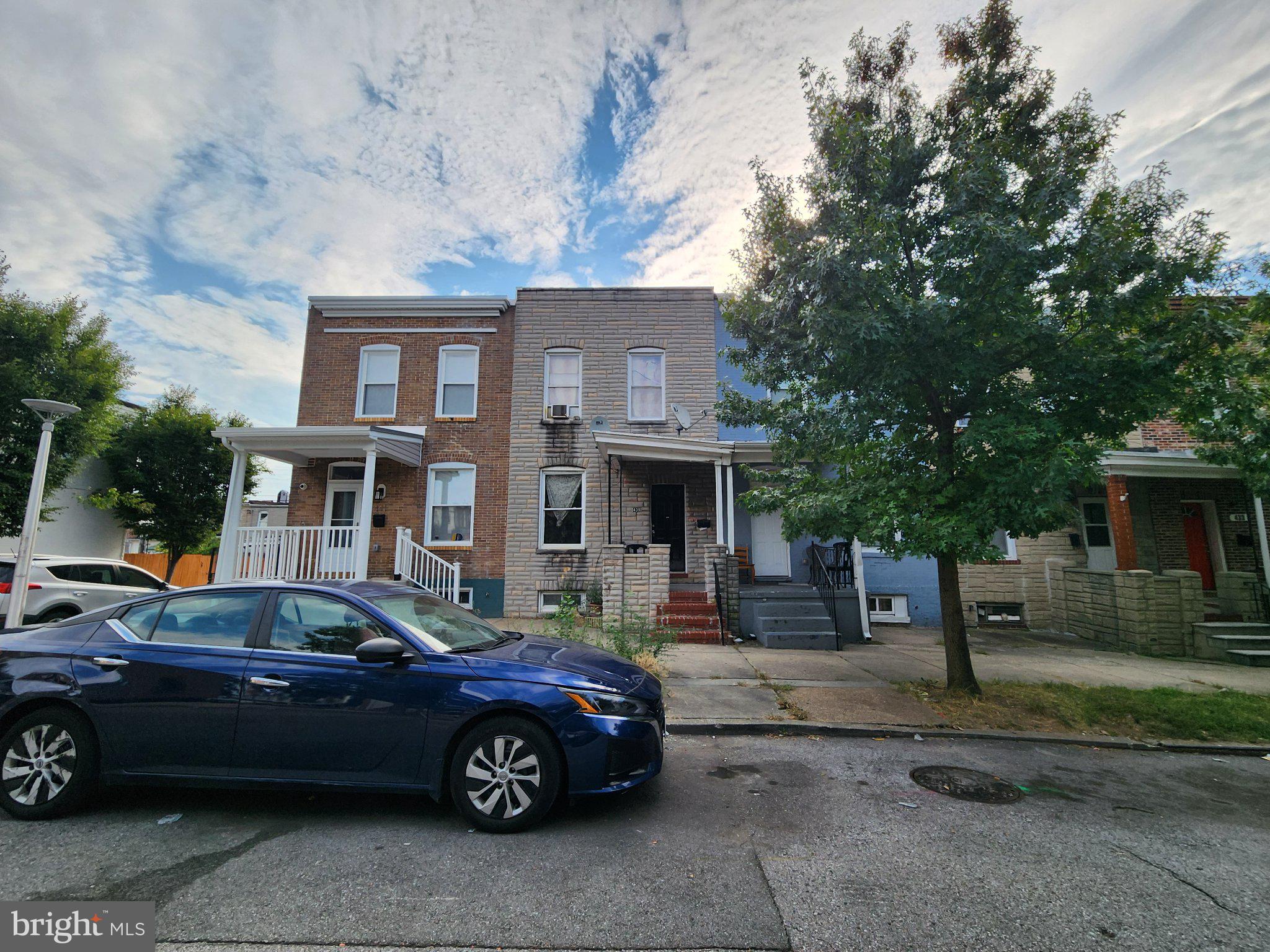 439 N EAST AVENUE
