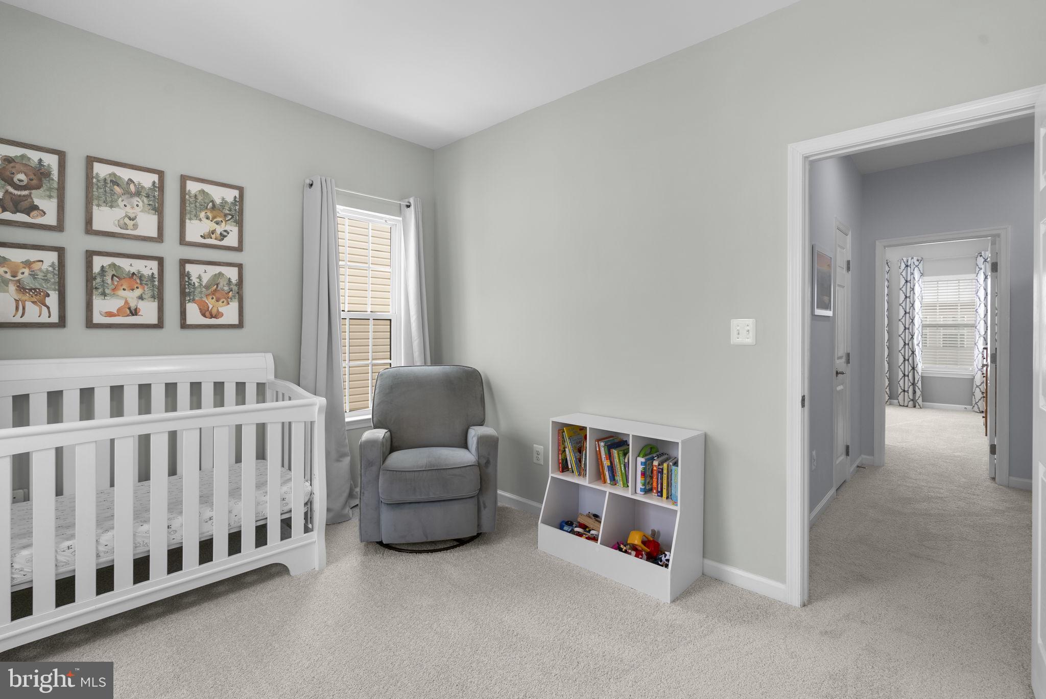 HOWARD SQUARE - Residential