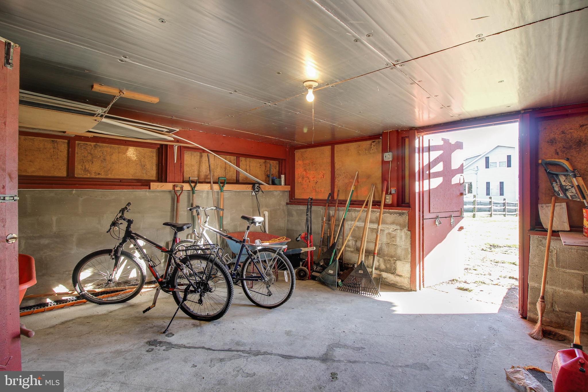 OAK FOREST - Residential