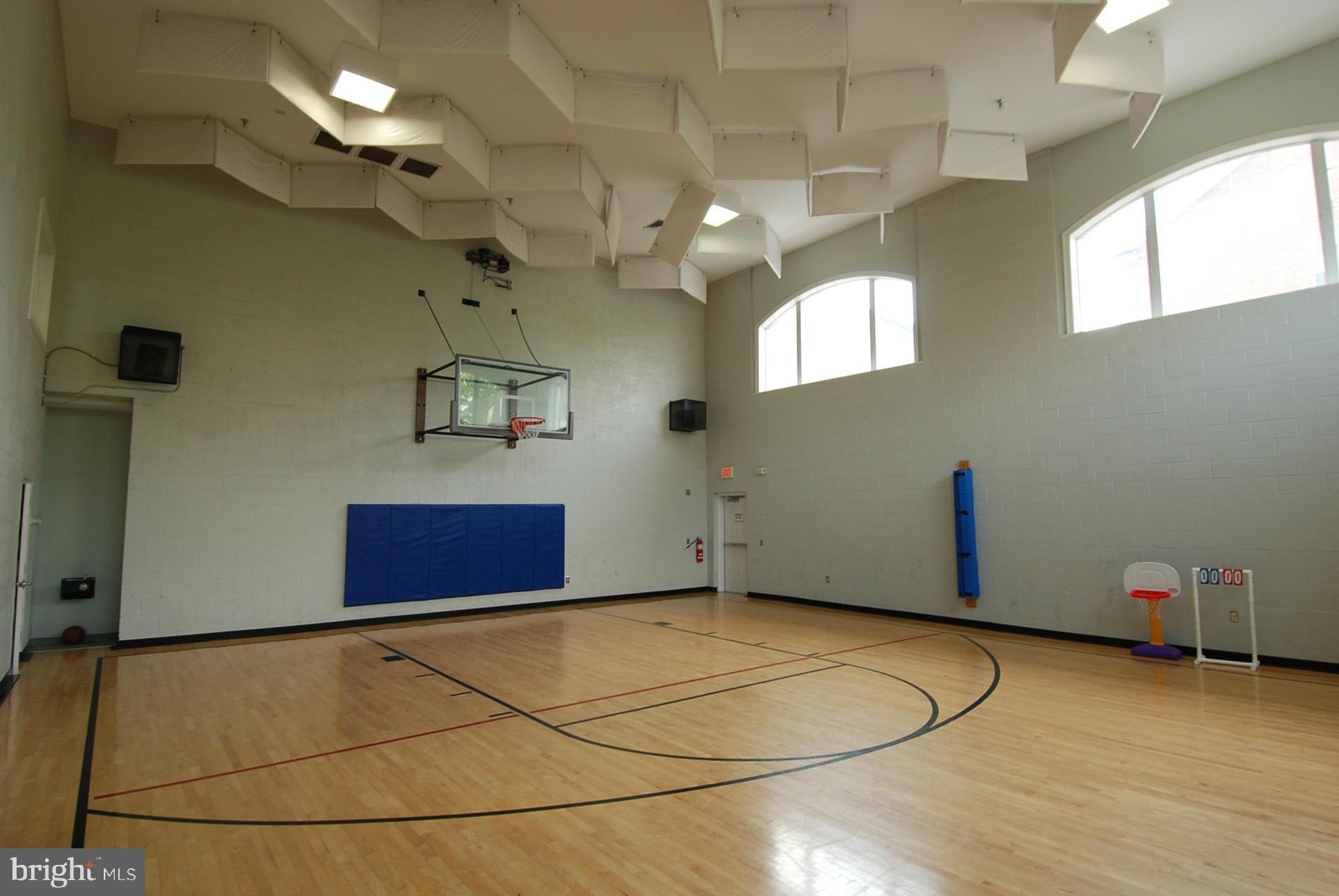 CAMERON STATION - Residential Lease