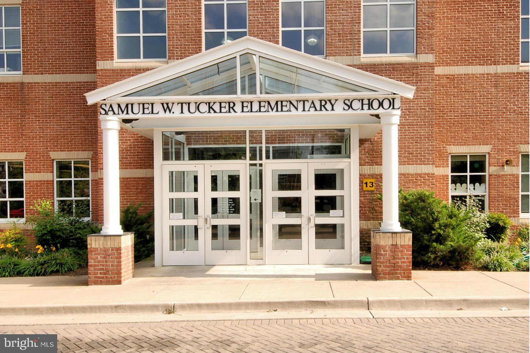 CAMERON STATION - Residential Lease