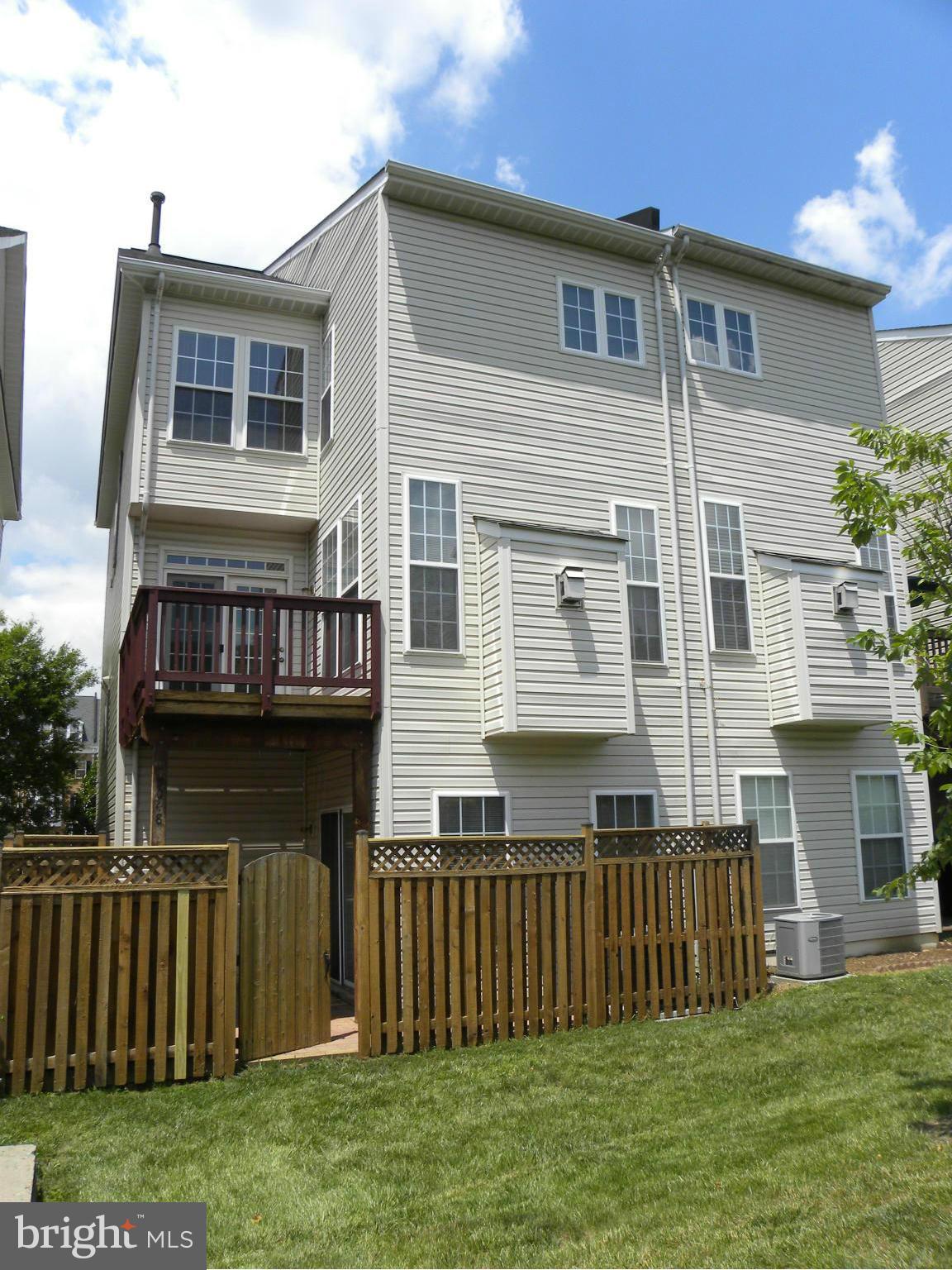 CAMERON STATION - Residential Lease