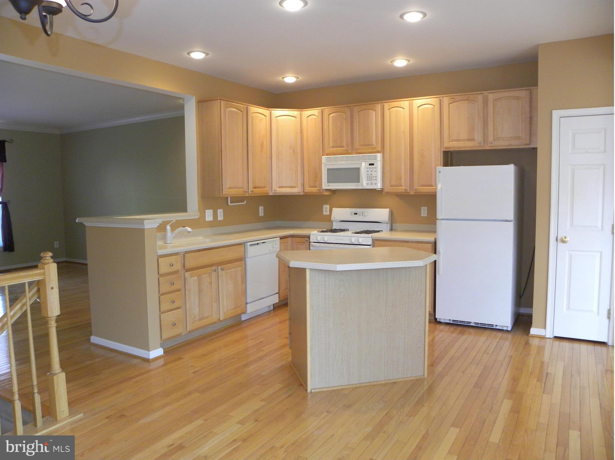 CAMERON STATION - Residential Lease