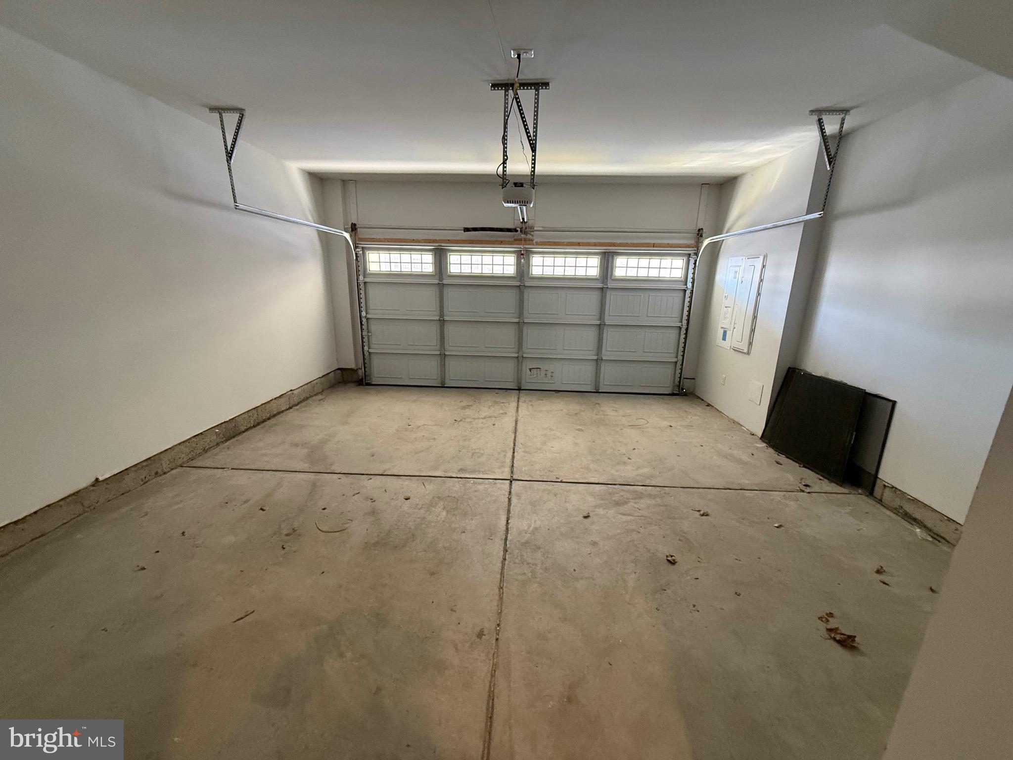 POTOMAC OVERLOOK CONDO - Residential