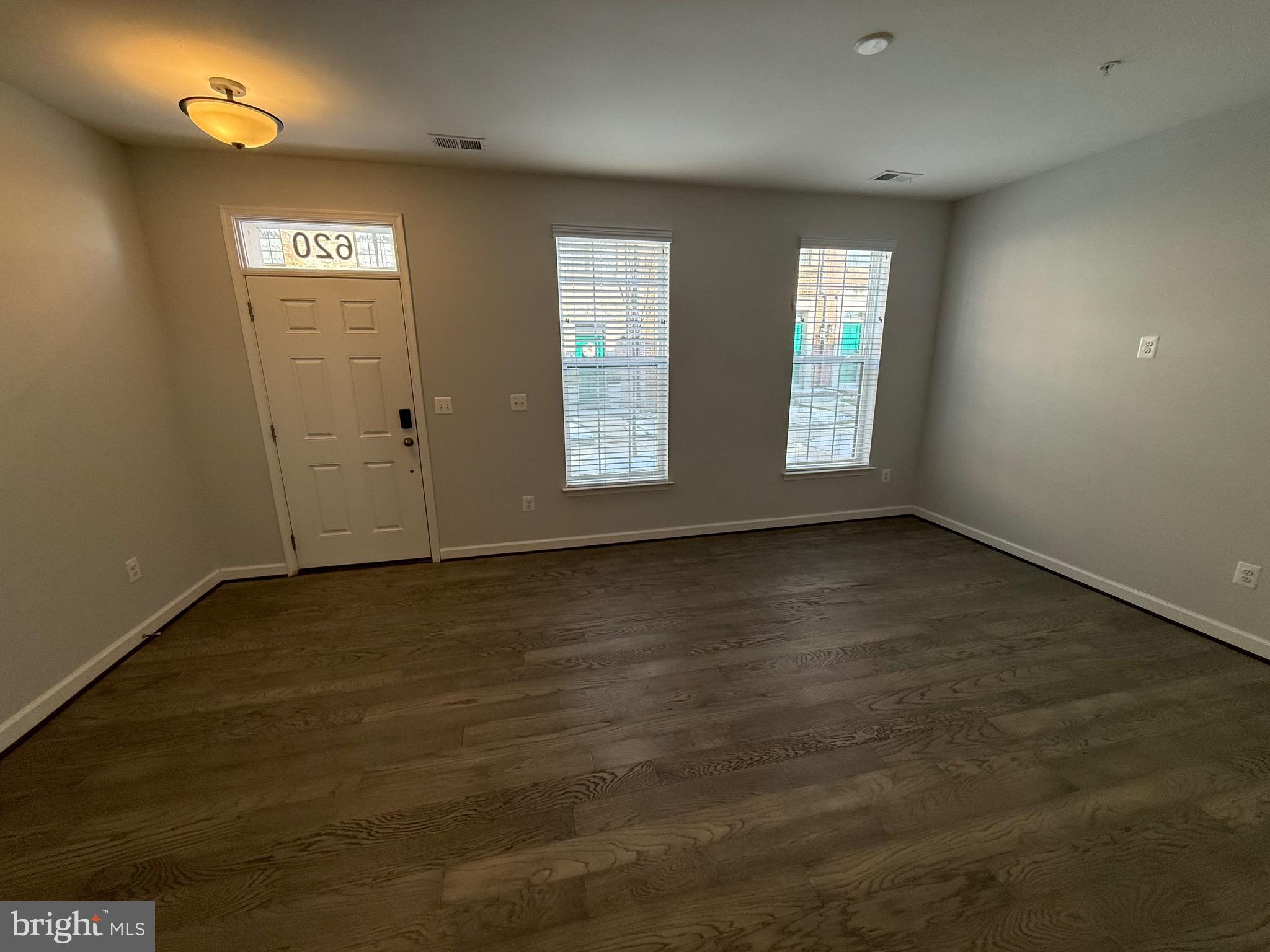 POTOMAC OVERLOOK CONDO - Residential