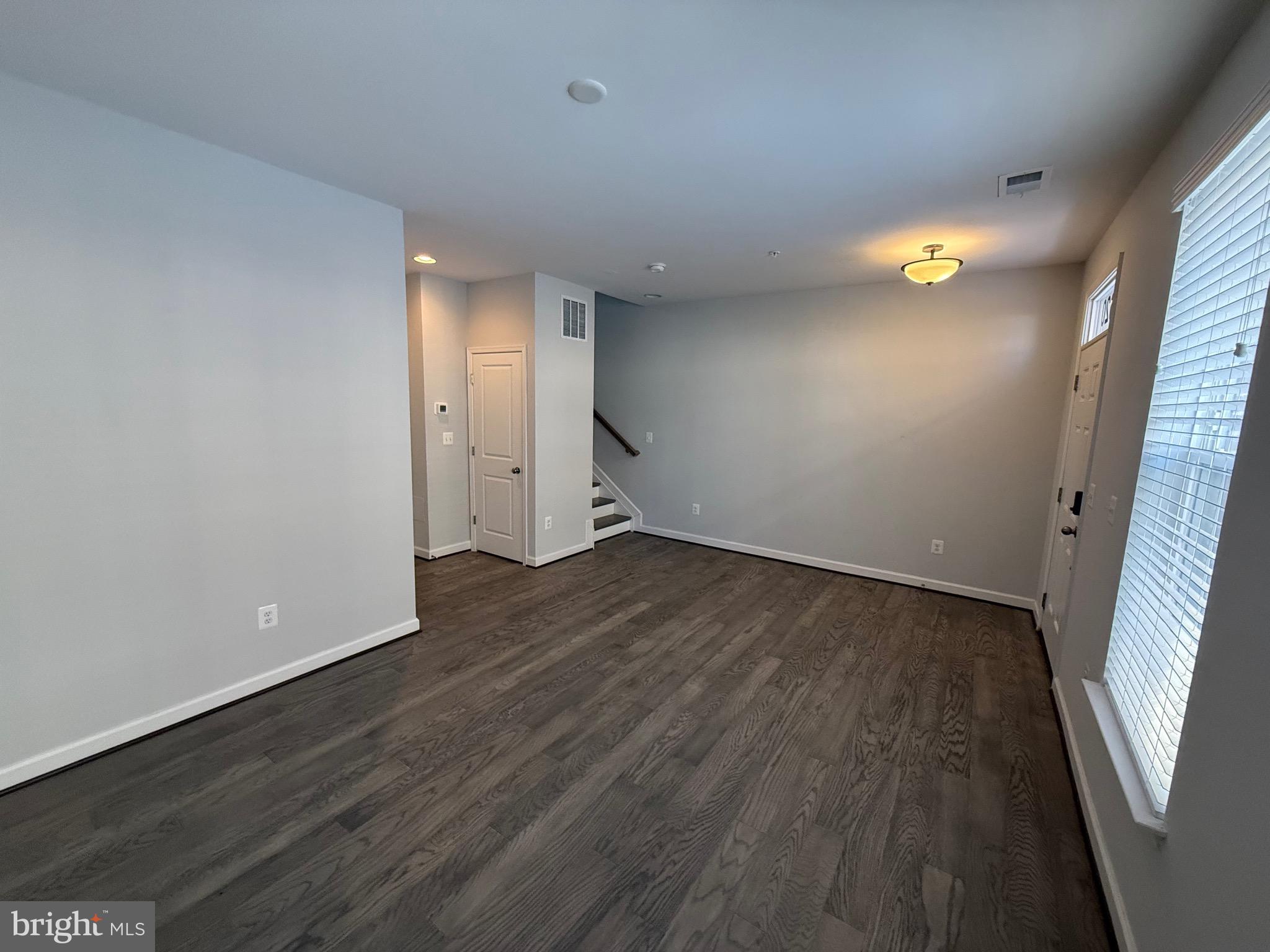 POTOMAC OVERLOOK CONDO - Residential