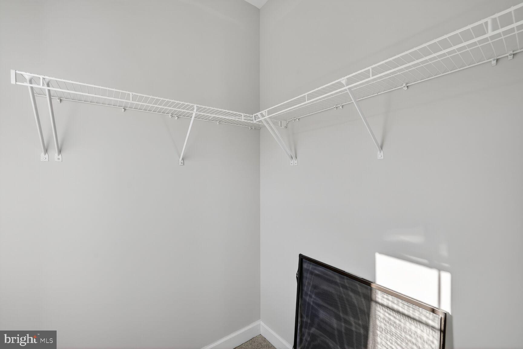 POTOMAC OVERLOOK CONDO - Residential