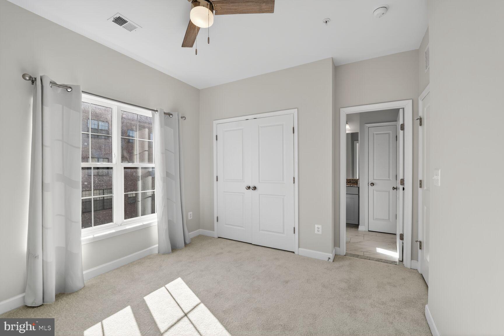 POTOMAC OVERLOOK CONDO - Residential