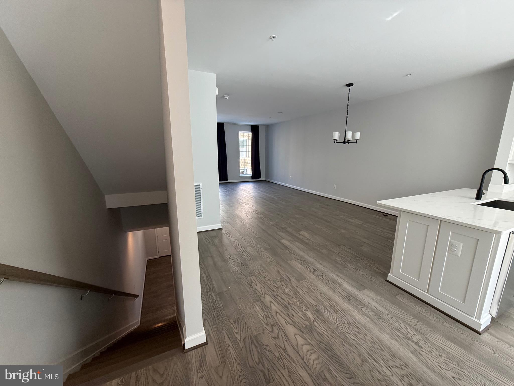 POTOMAC OVERLOOK CONDO - Residential