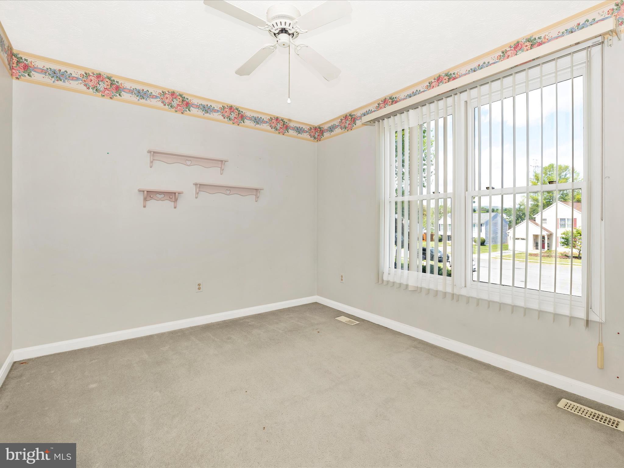 OLD FARM STATION - Residential