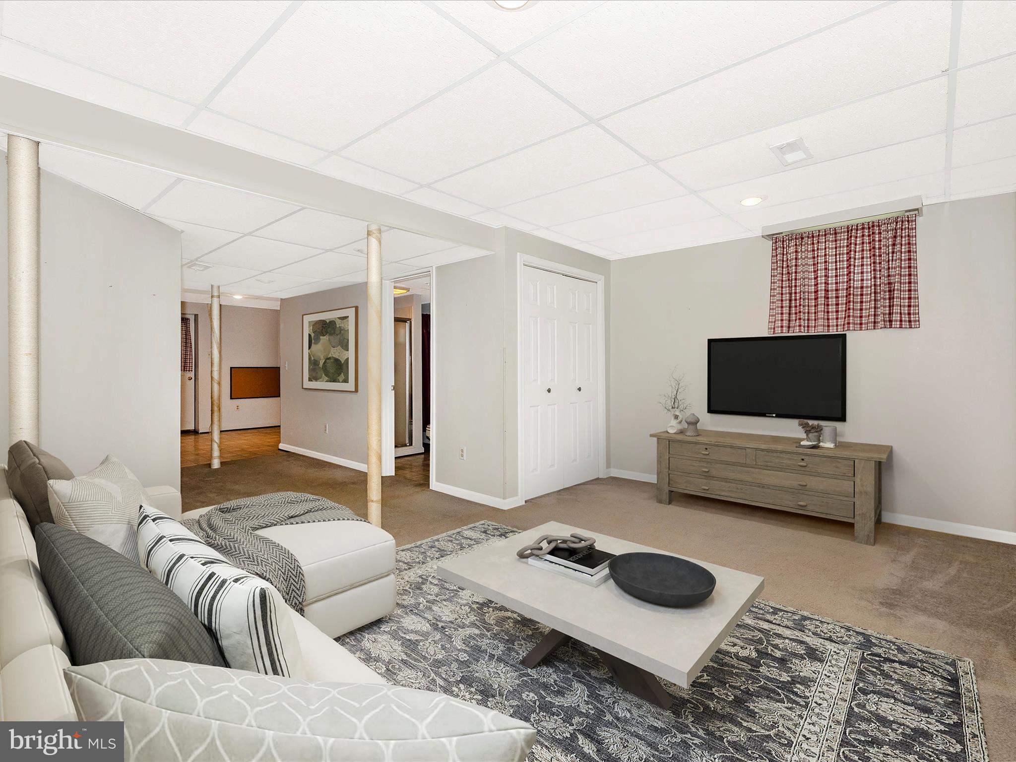 OLD FARM STATION - Residential