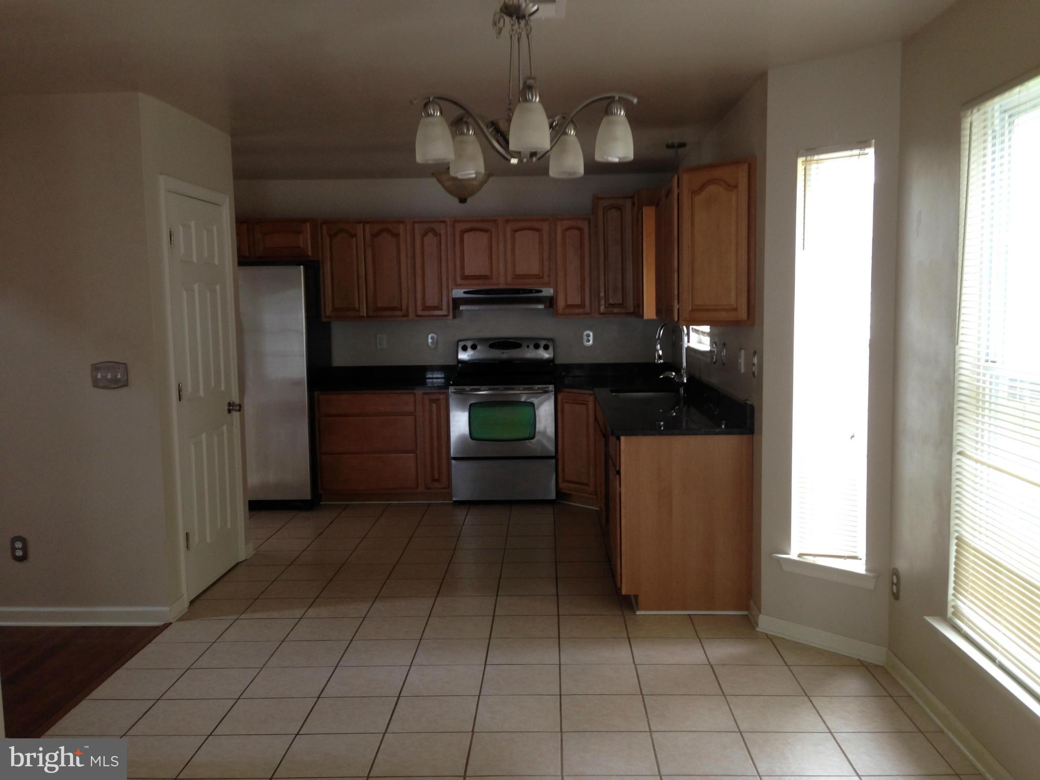 LAKE OF THE WOODS - Residential Lease