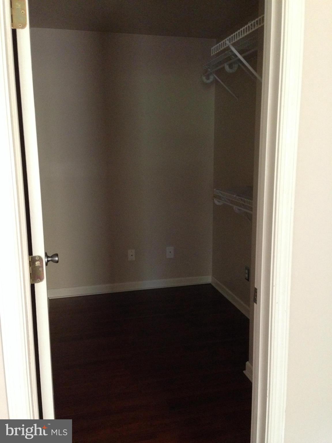 LAKE OF THE WOODS - Residential Lease