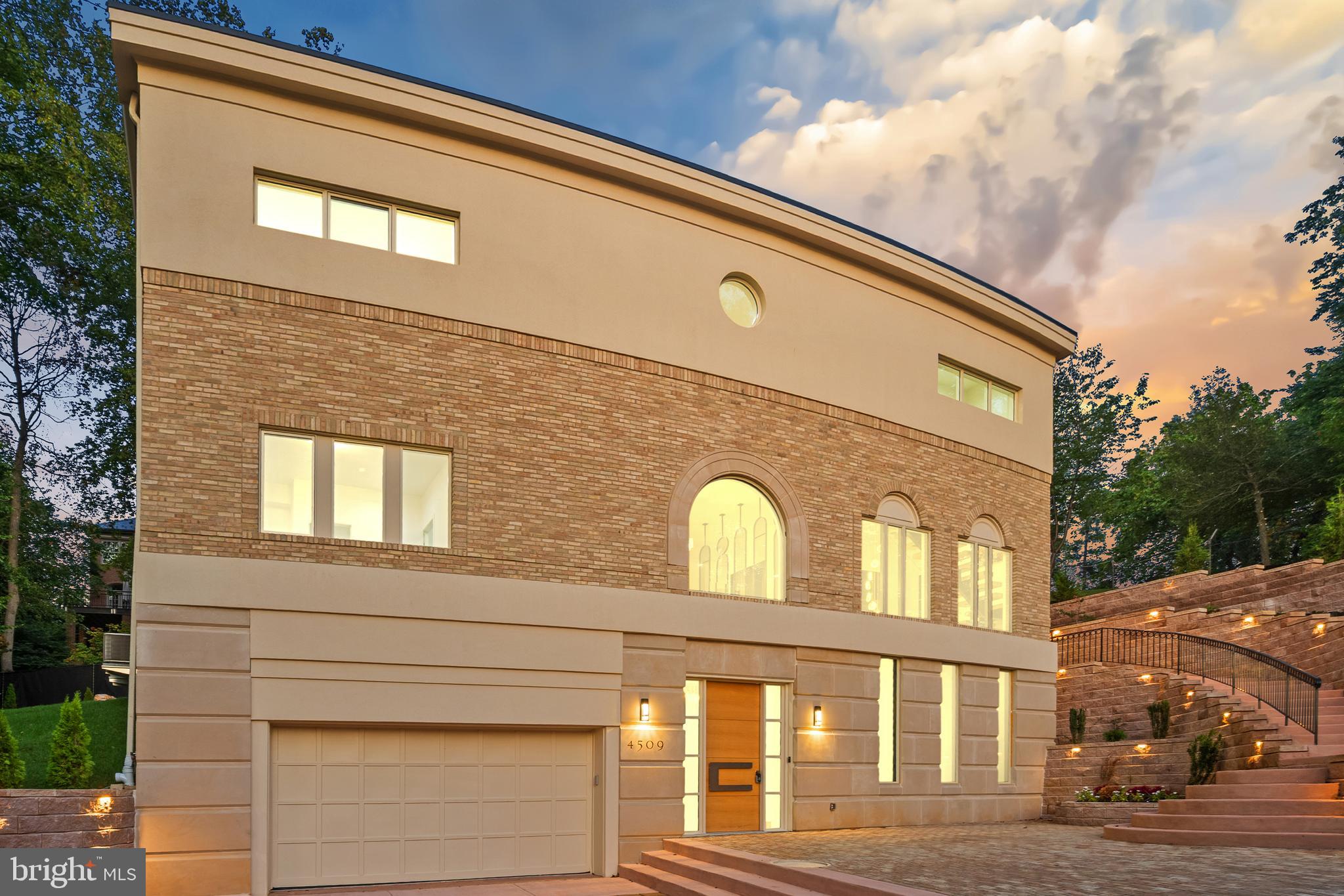 BERKLEY - Residential