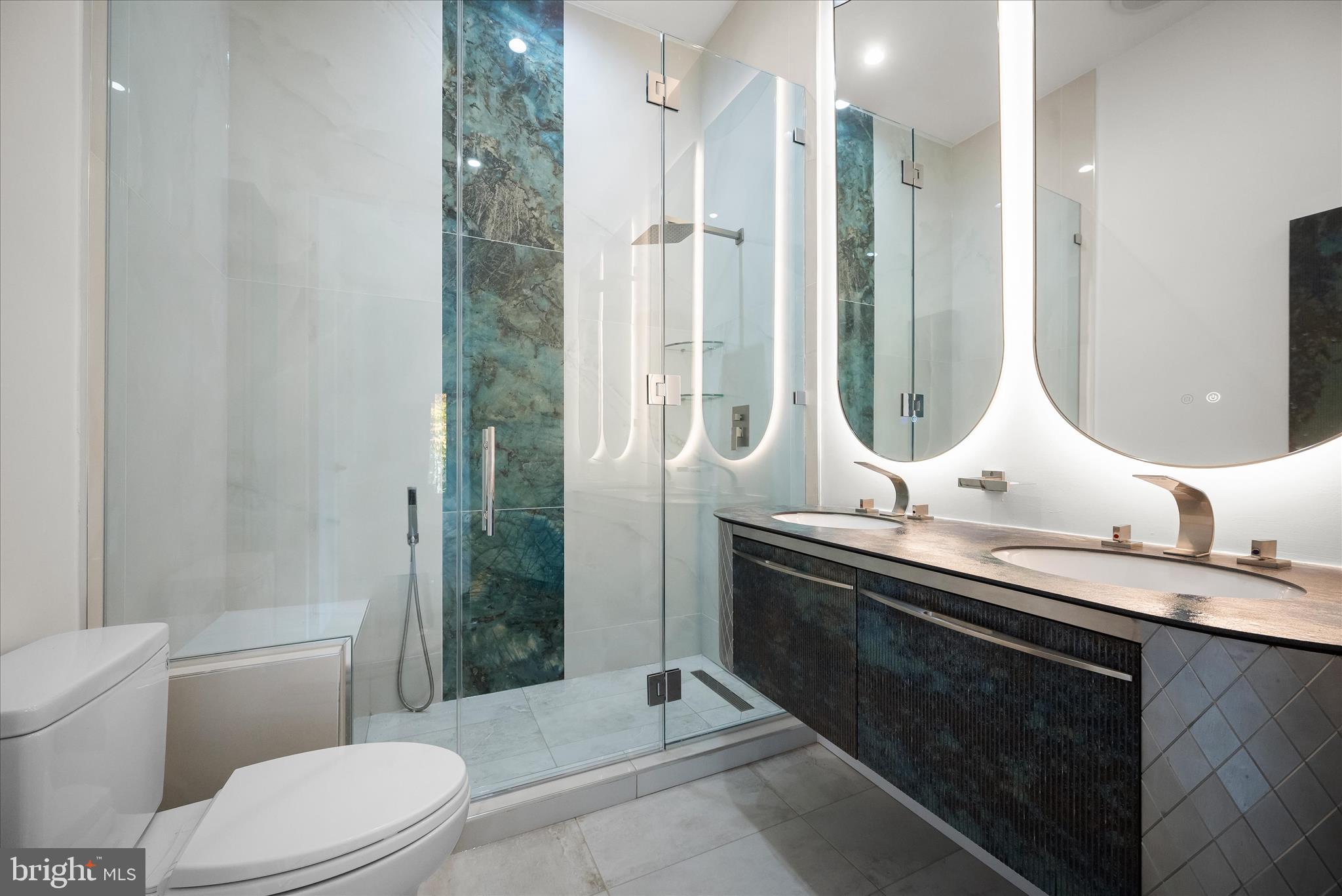 BERKLEY - Residential