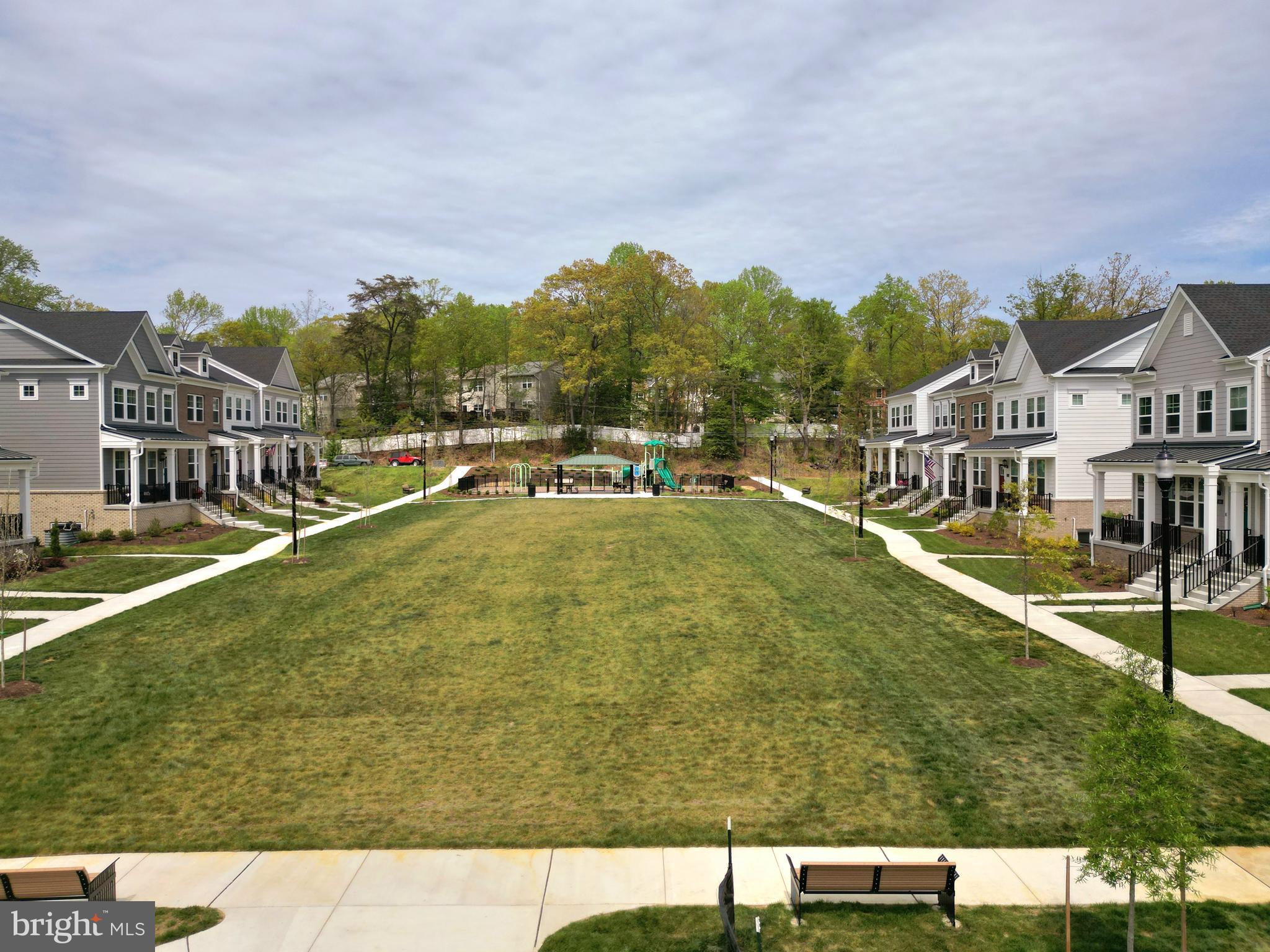 PARKSIDE PRESERVE - Residential