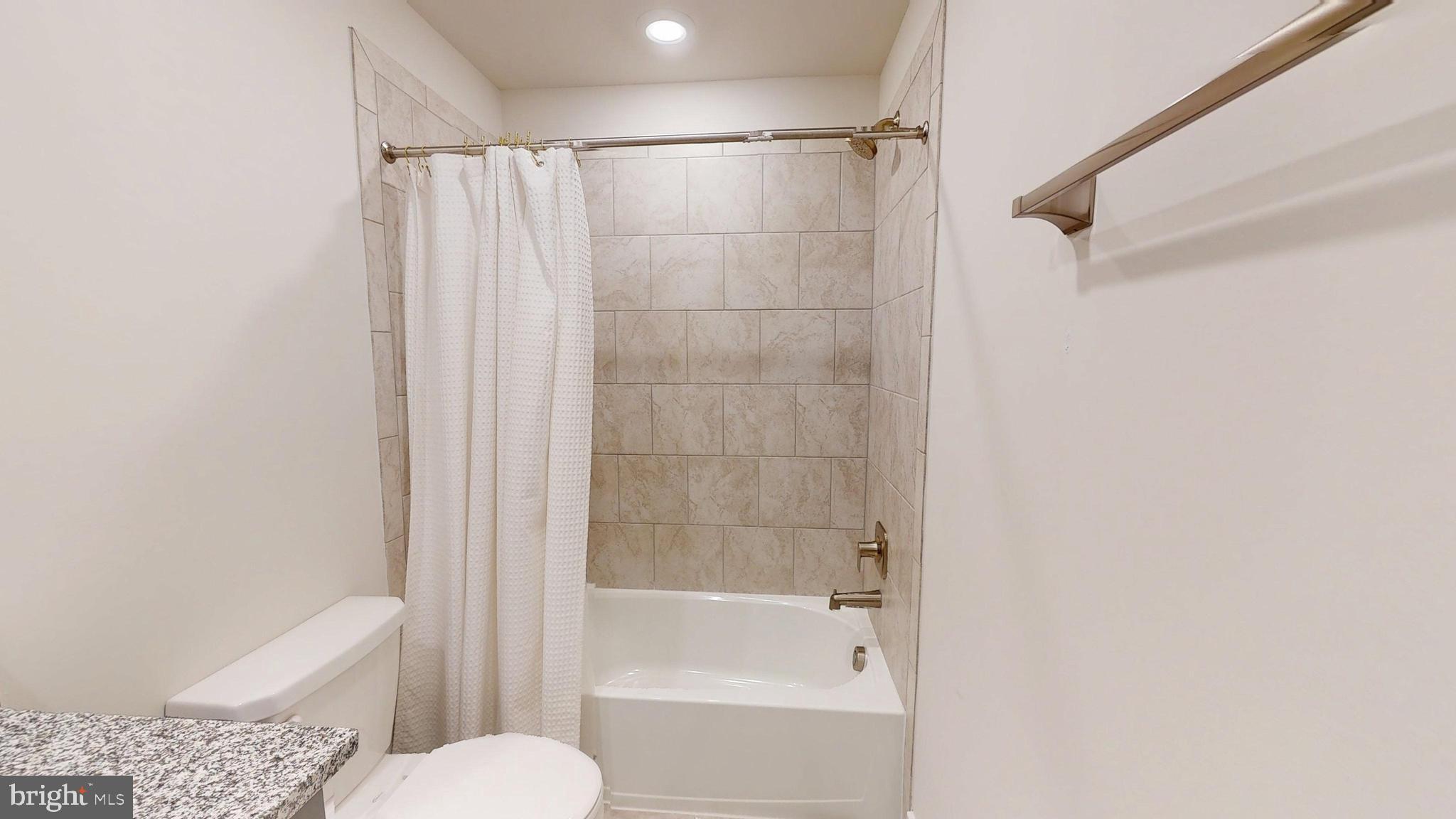 PARKSIDE PRESERVE - Residential