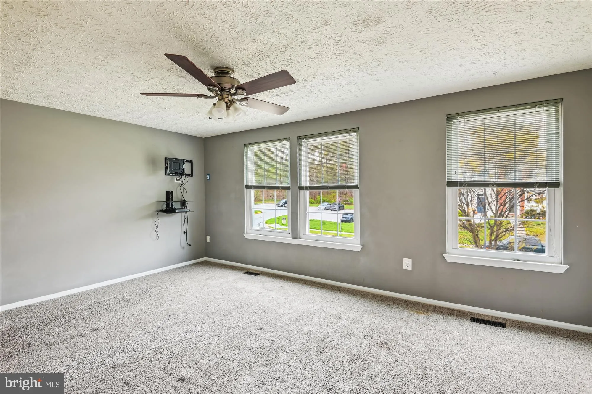 Pasadena, Maryland 21122, United States, 3 Bedrooms Bedrooms, ,3 BathroomsBathrooms,Residential,Active,107361