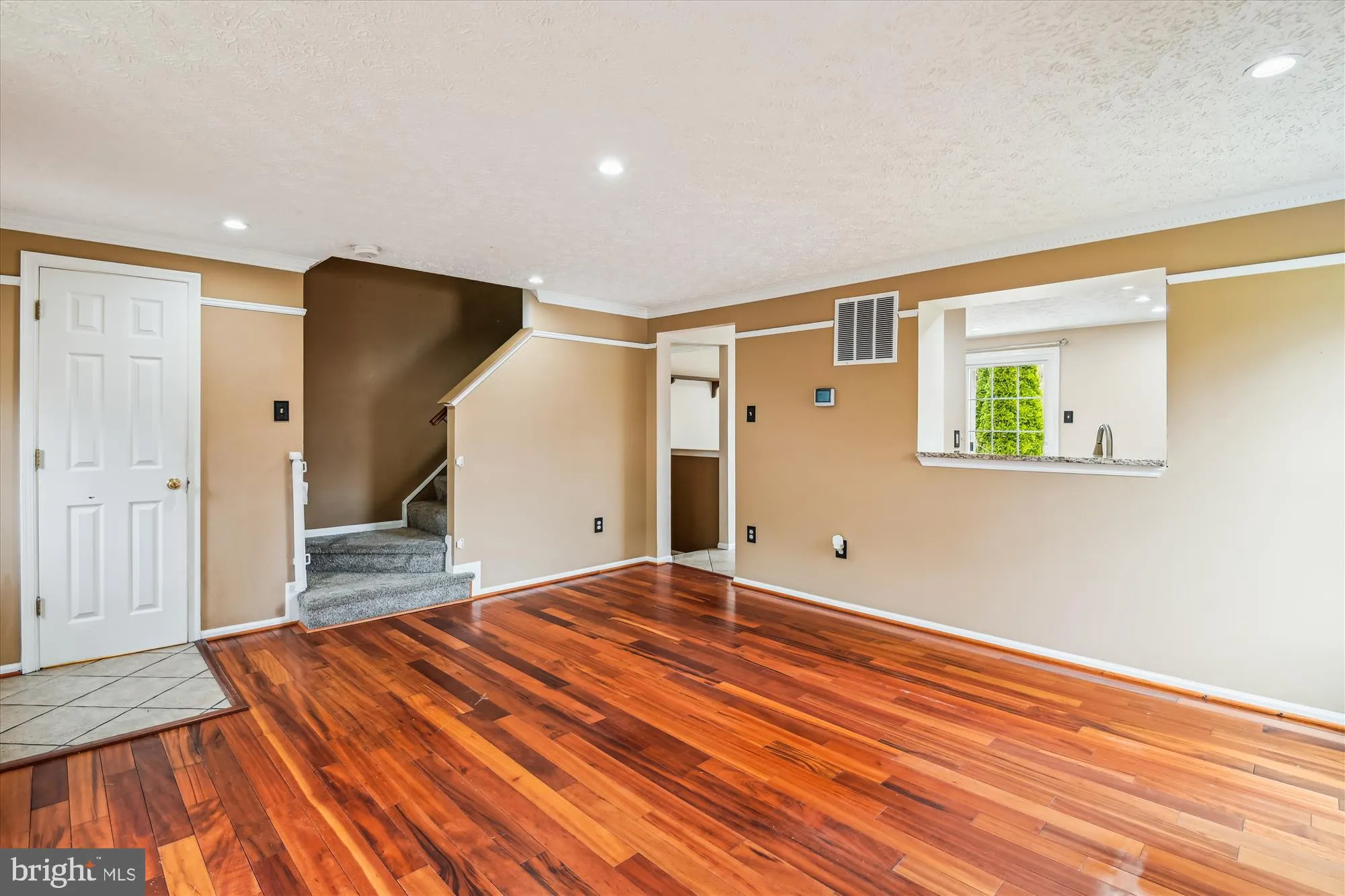 Pasadena, Maryland 21122, United States, 3 Bedrooms Bedrooms, ,3 BathroomsBathrooms,Residential,Active,107361