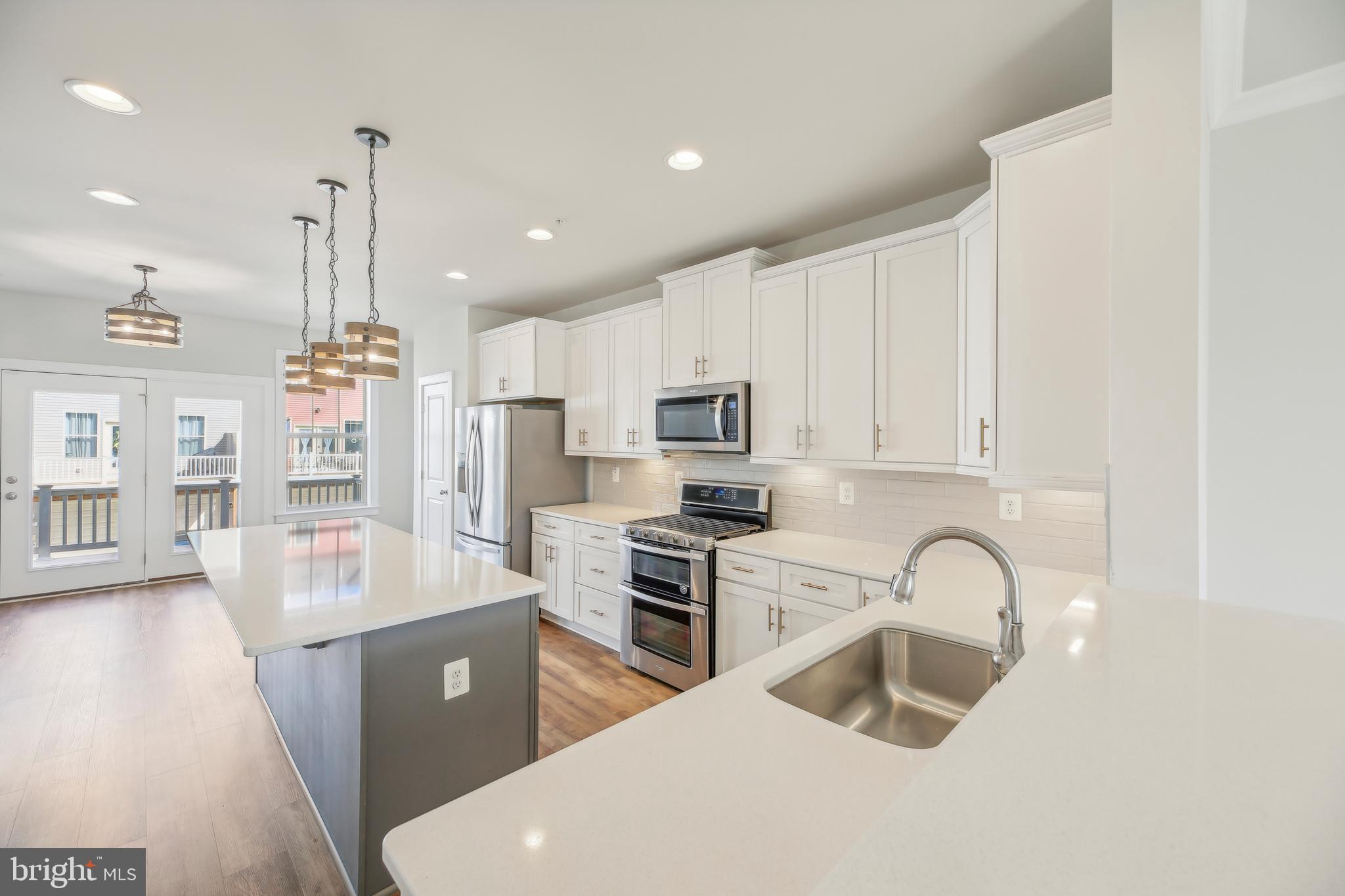 TUSCARORA CREEK - Residential