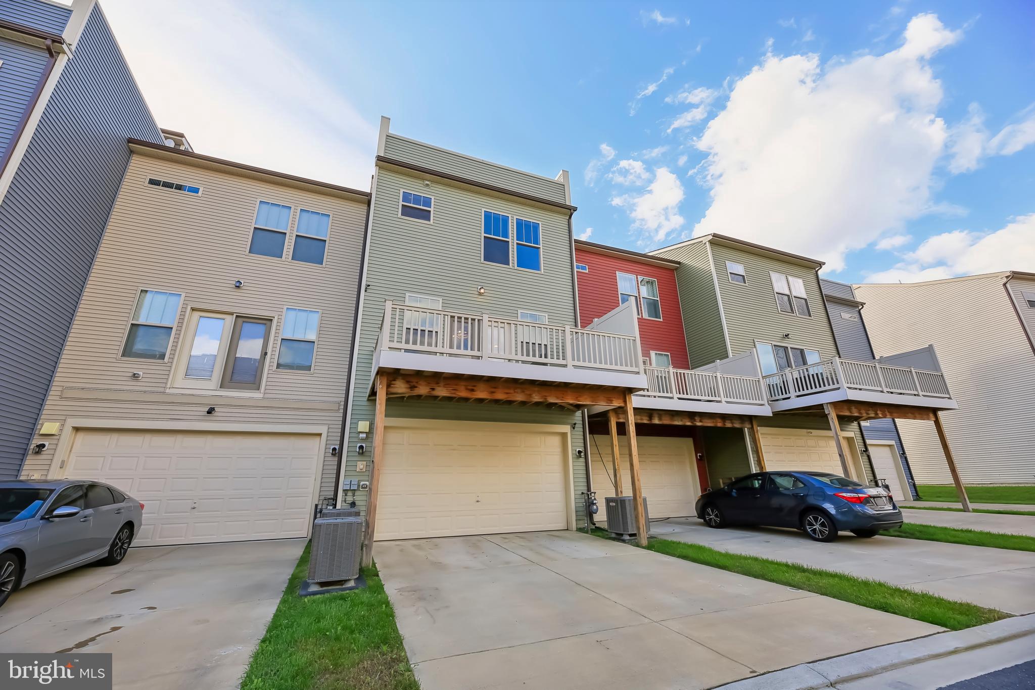 TUSCARORA CREEK - Residential