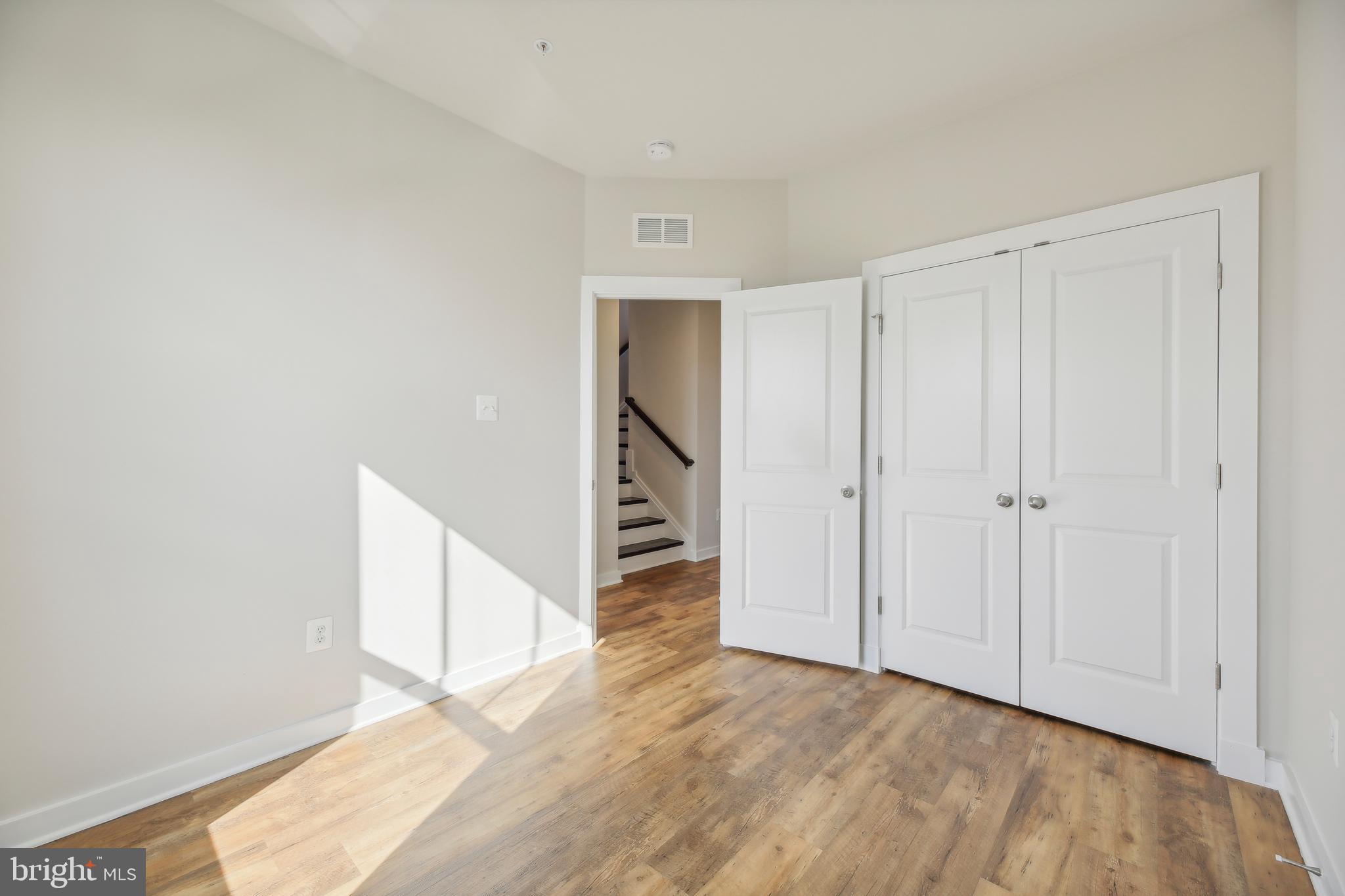 TUSCARORA CREEK - Residential