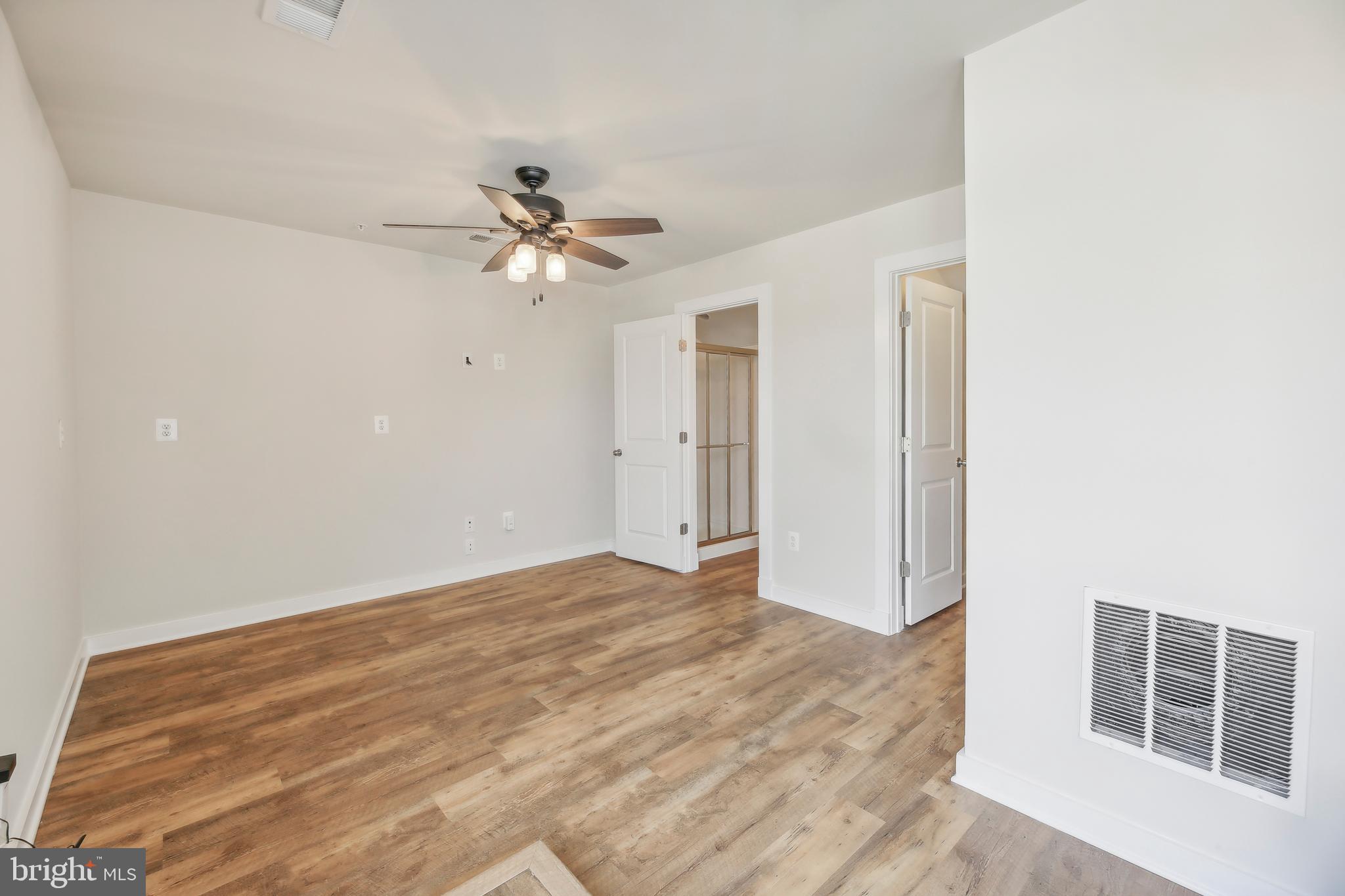 TUSCARORA CREEK - Residential