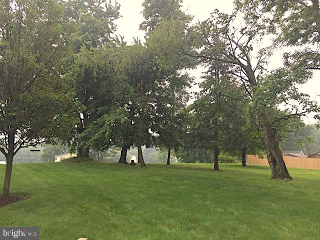 STONEGATE VILLAGE - Residential