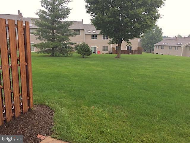 STONEGATE VILLAGE - Residential