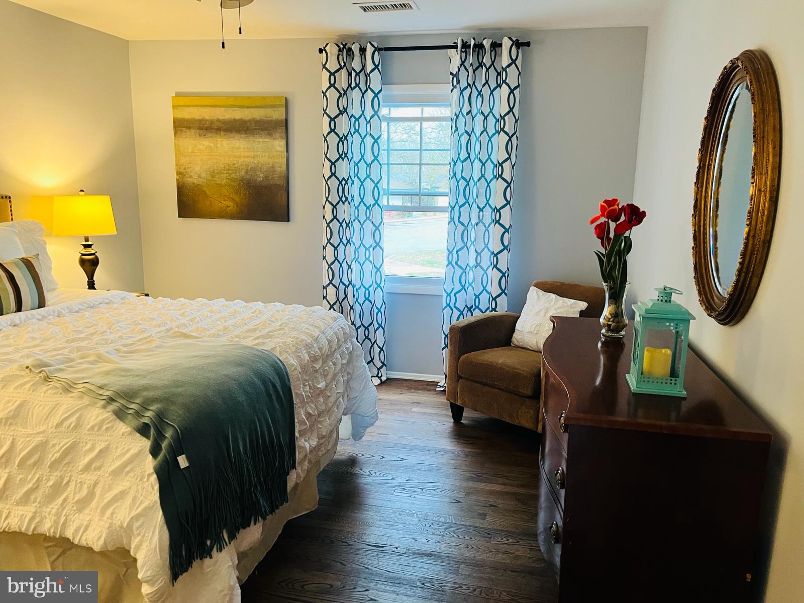 LONGFELLOW - Residential