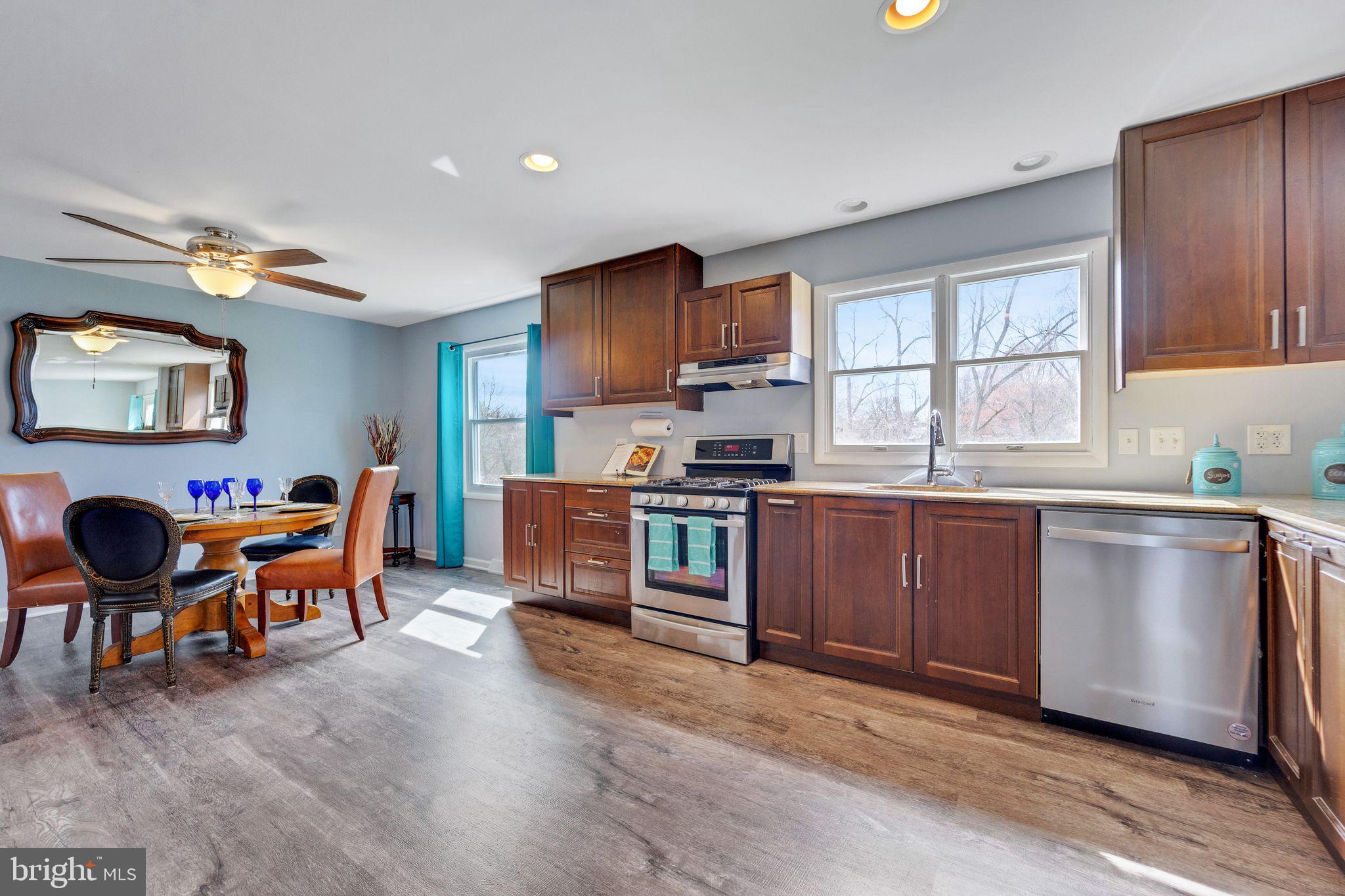 LONGFELLOW - Residential