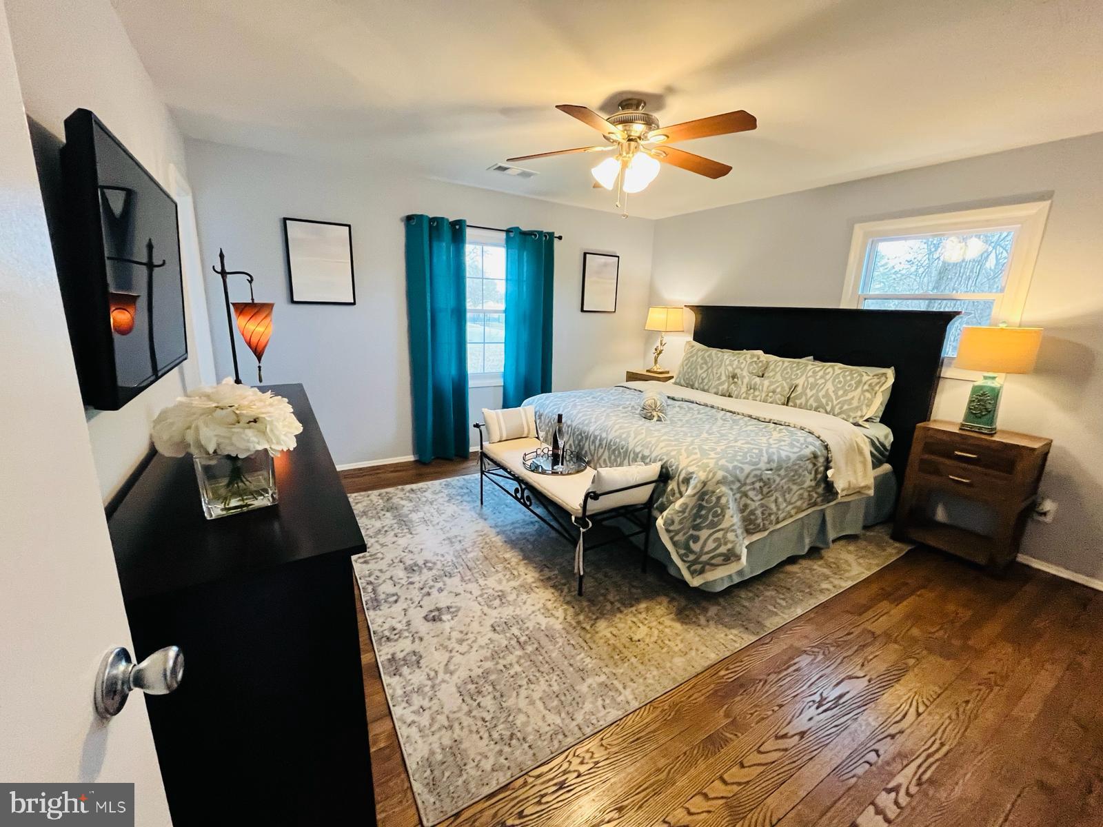 LONGFELLOW - Residential