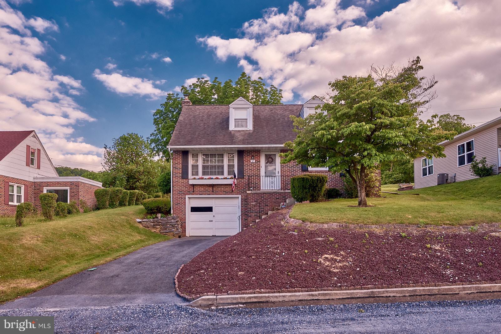18 ARDMORE AVENUE