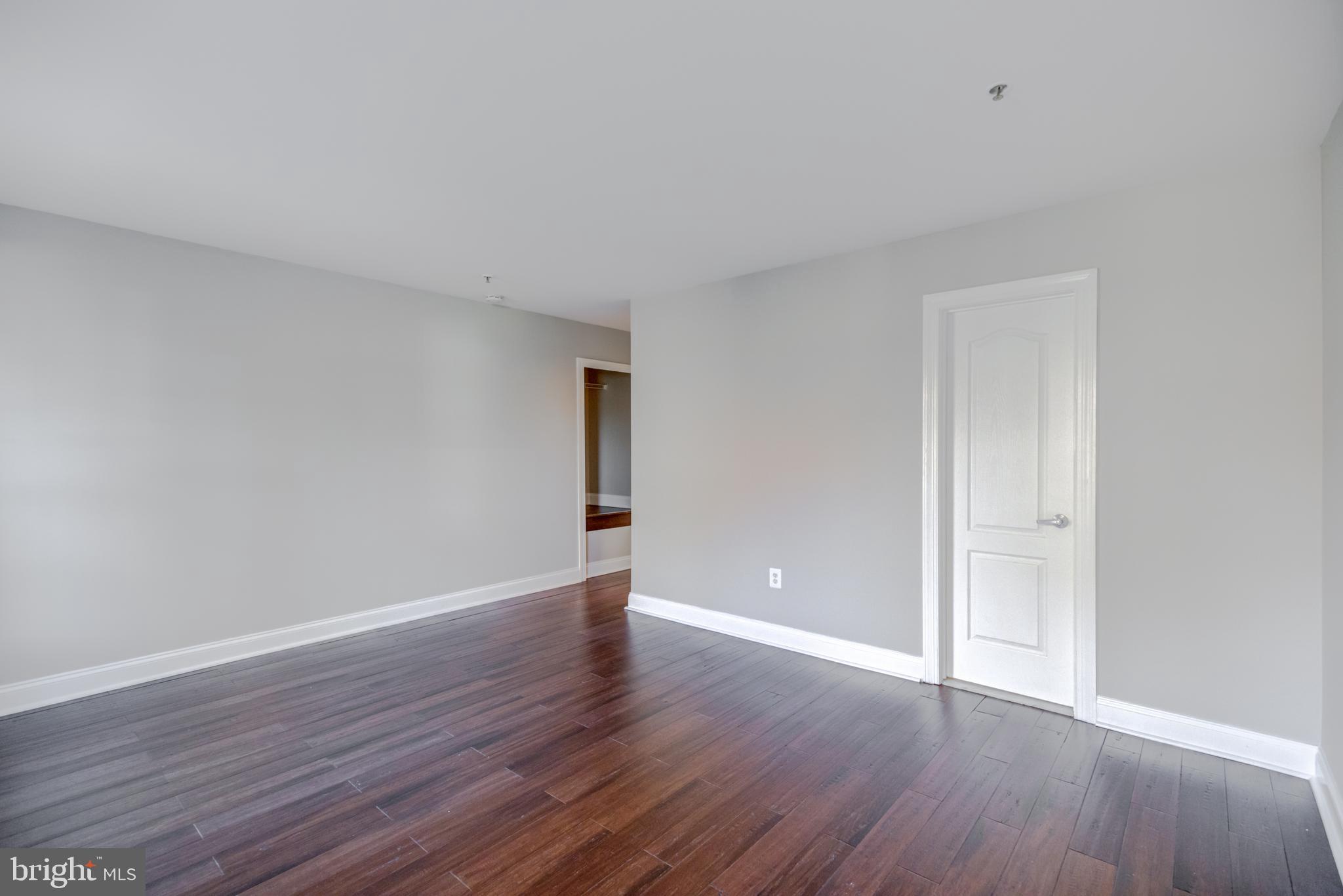 JEFFERSON PARK - Residential Lease