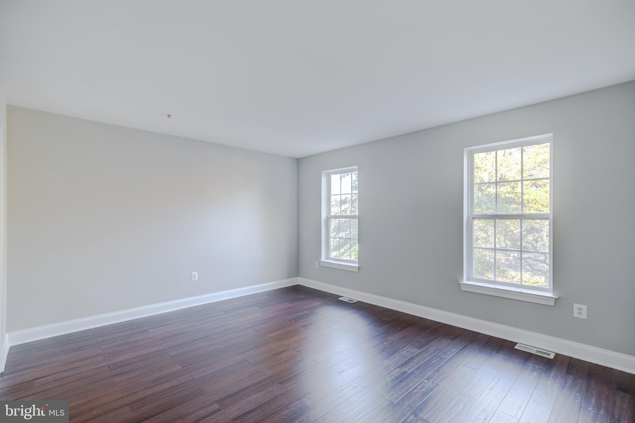 JEFFERSON PARK - Residential Lease