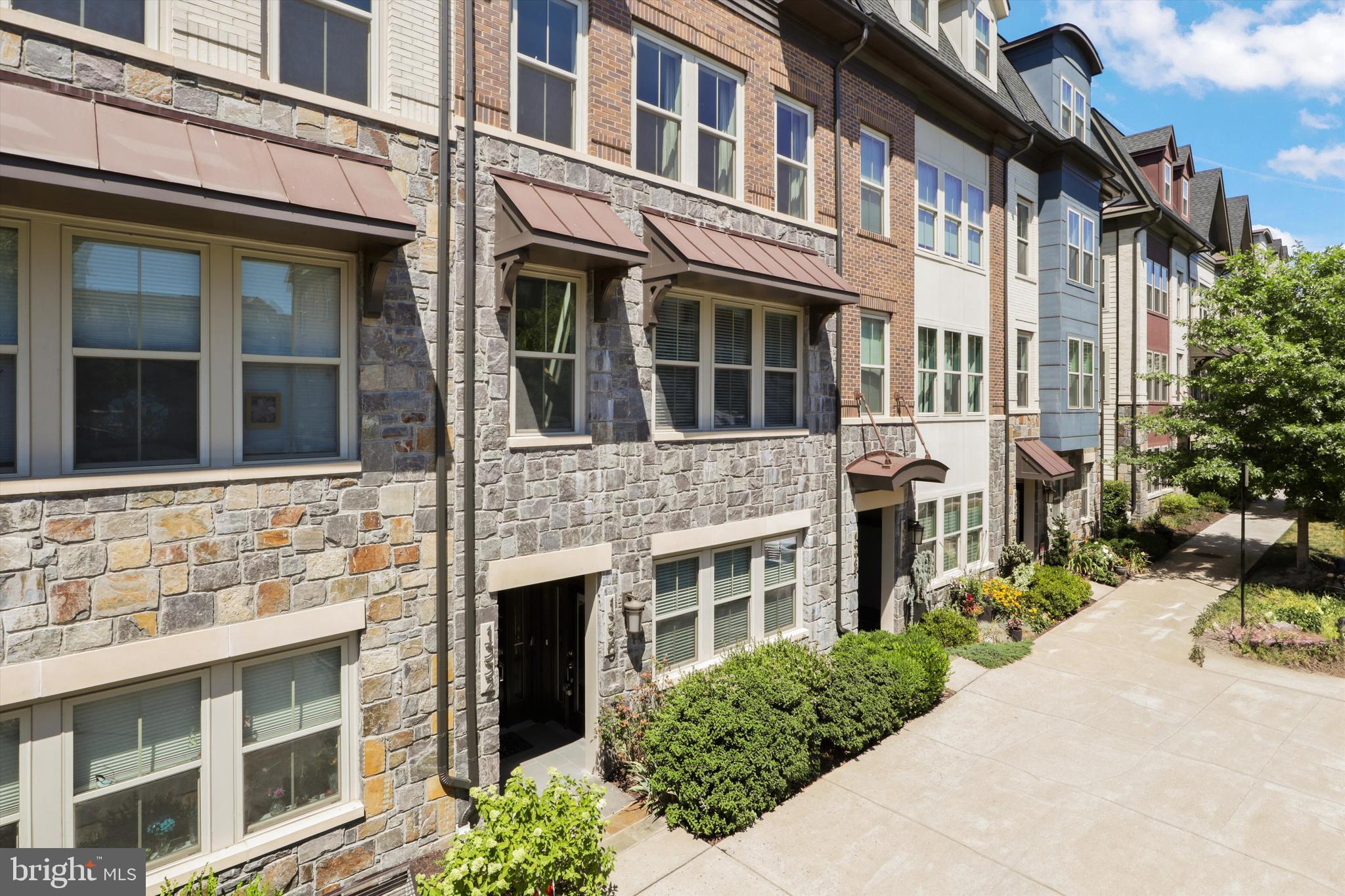 CARVER PLACE - Residential