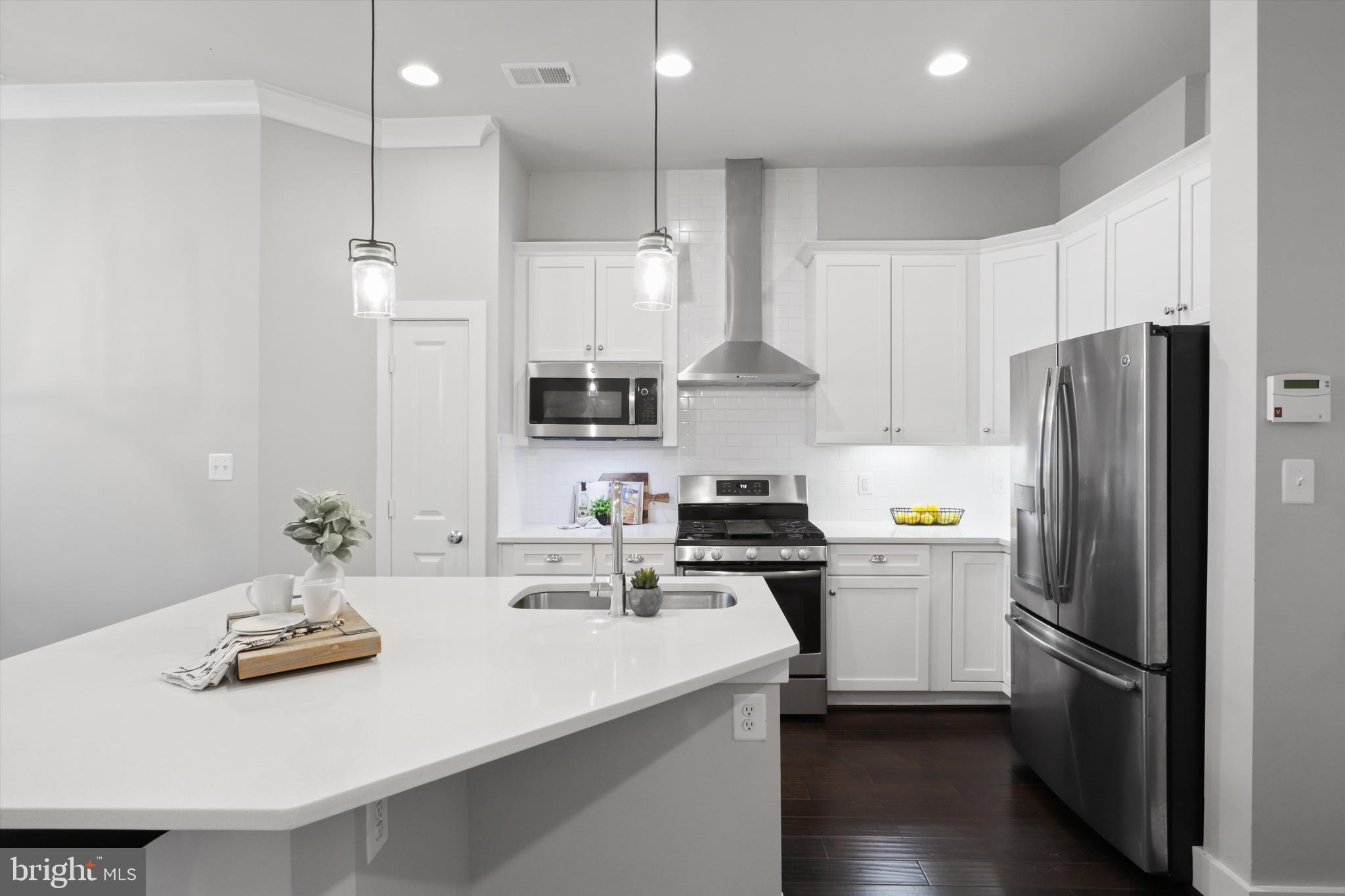 CARVER PLACE - Residential