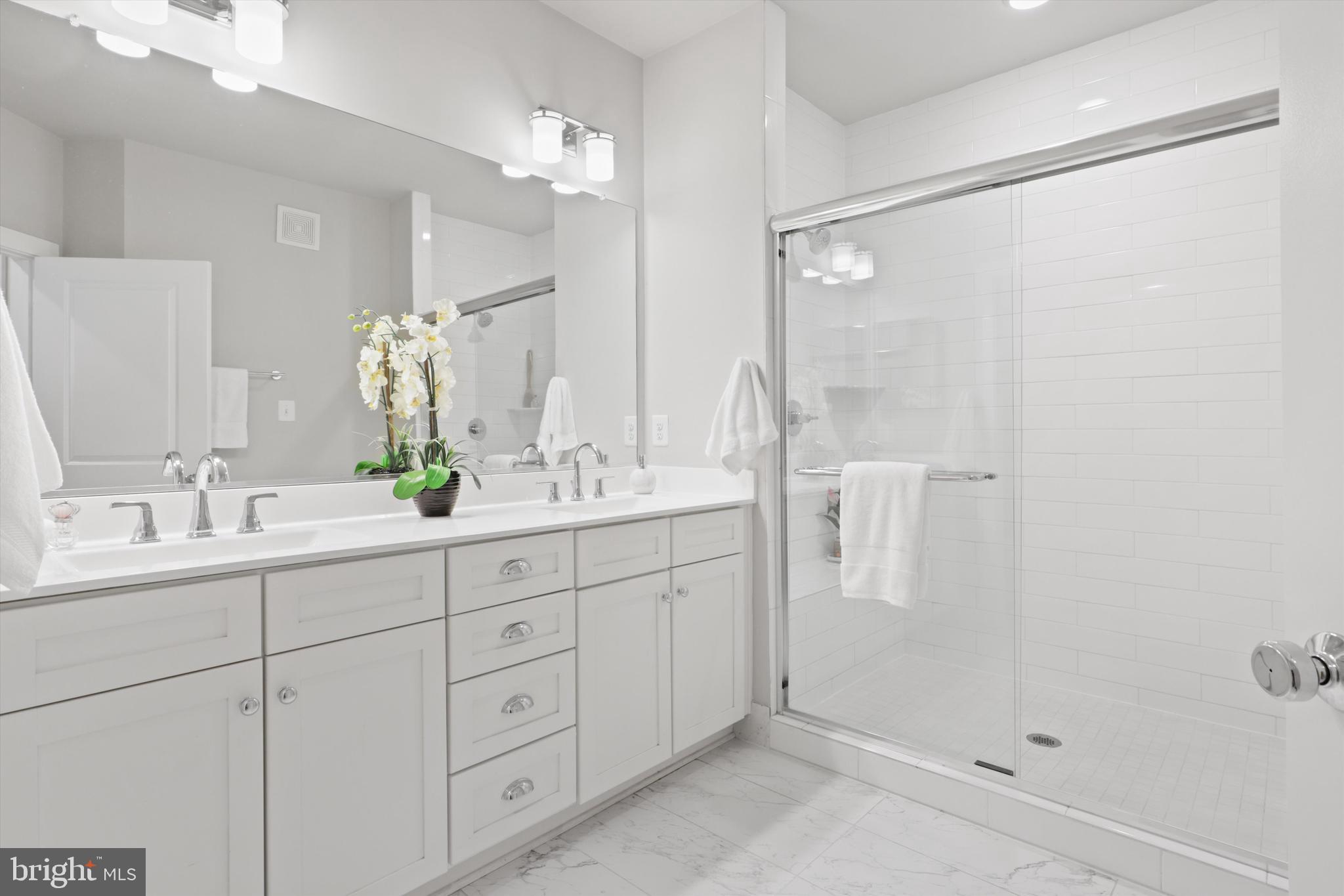 CARVER PLACE - Residential