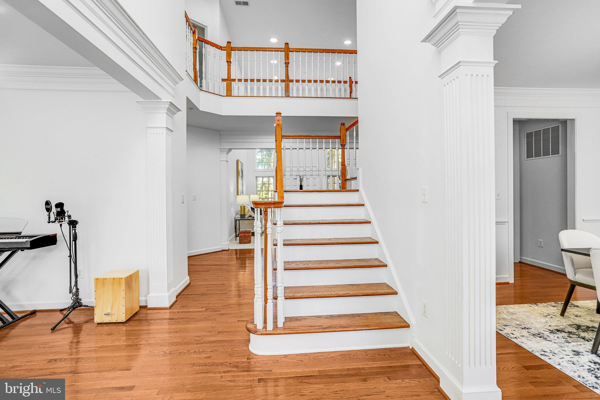 13107 ENGLISH TURN DRIVE