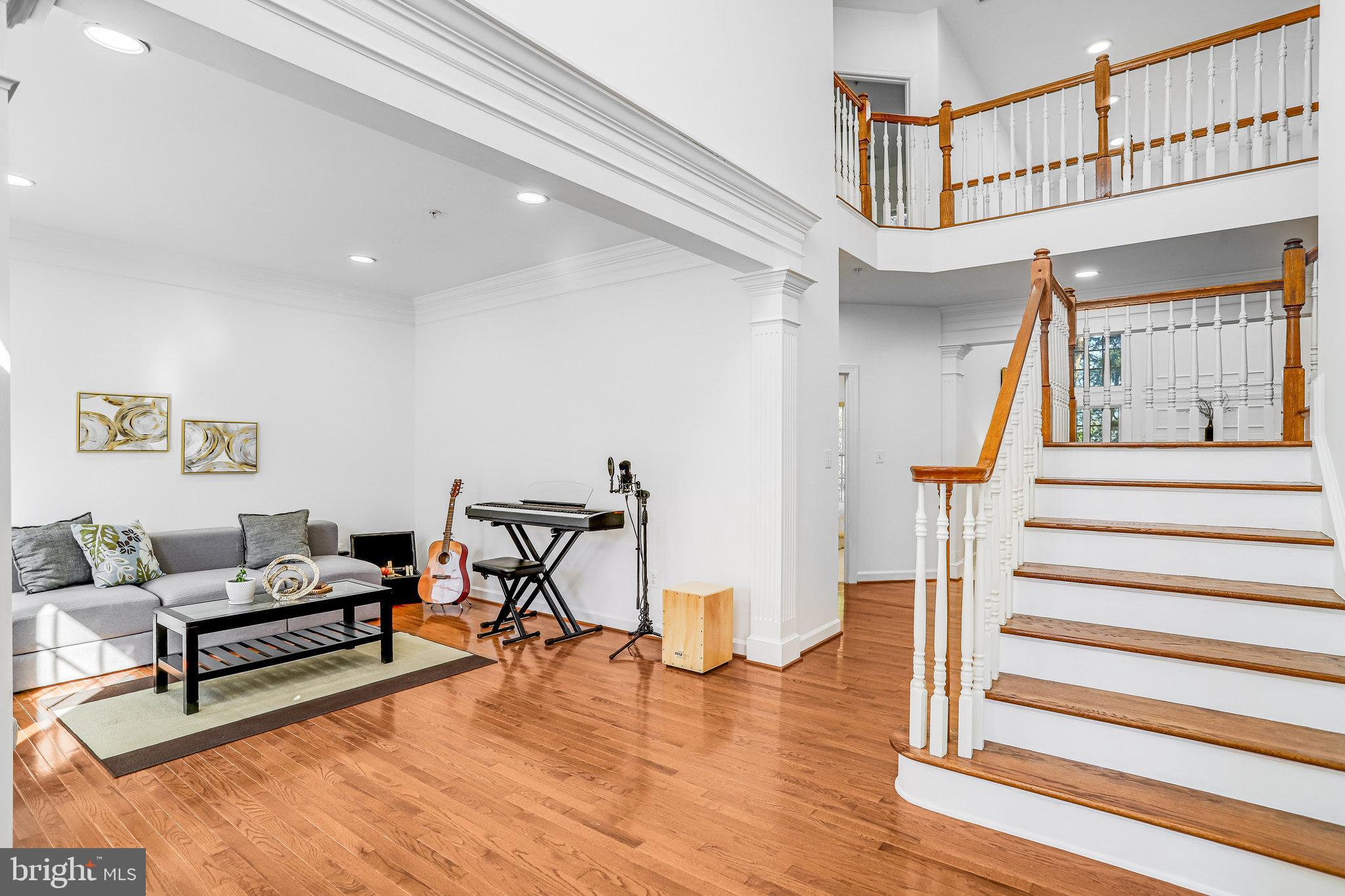 13107 ENGLISH TURN DRIVE